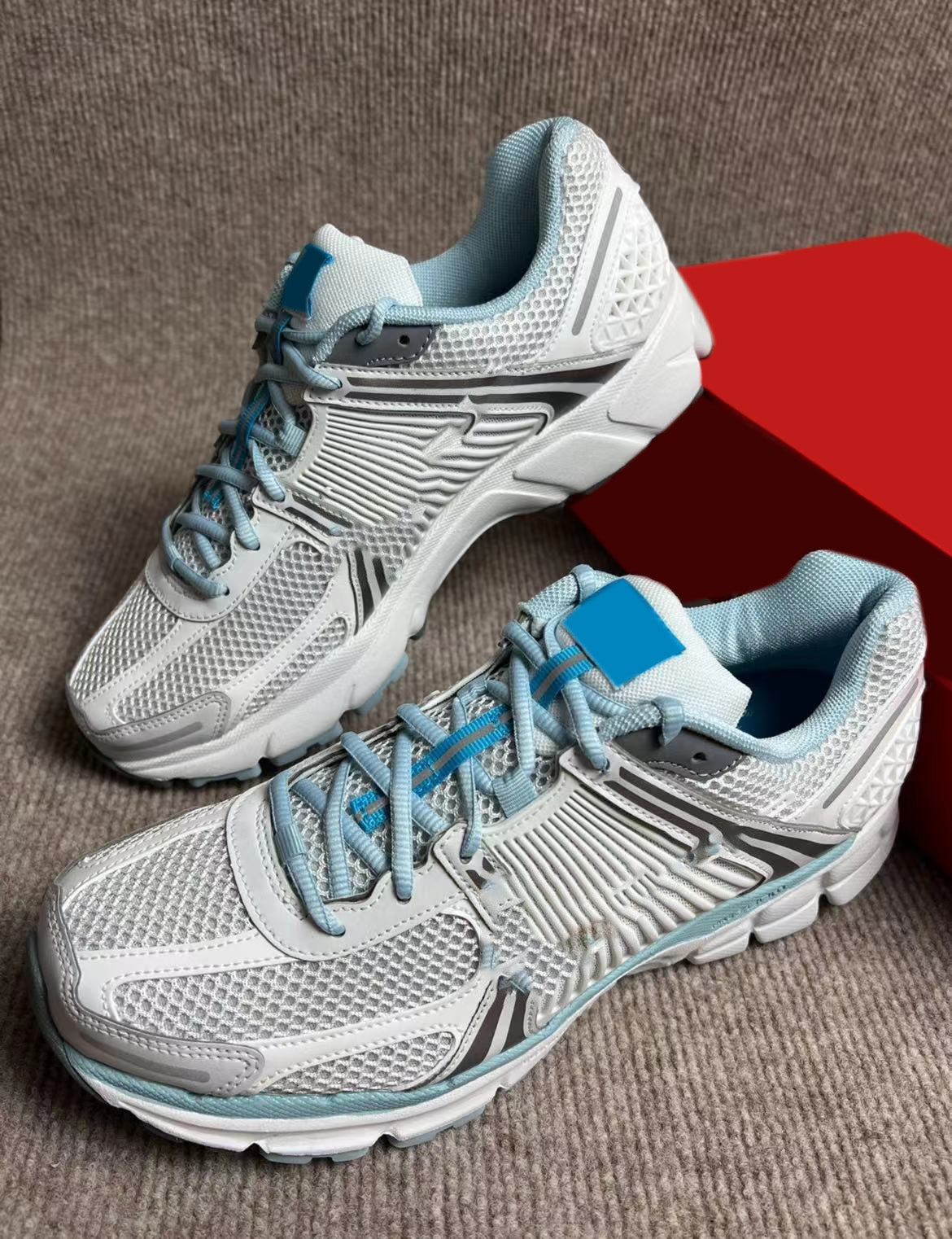 Trendy Color Sneakers for Men & Women - Comfortable Running Shoes for Walking, Gym & Casual Wear