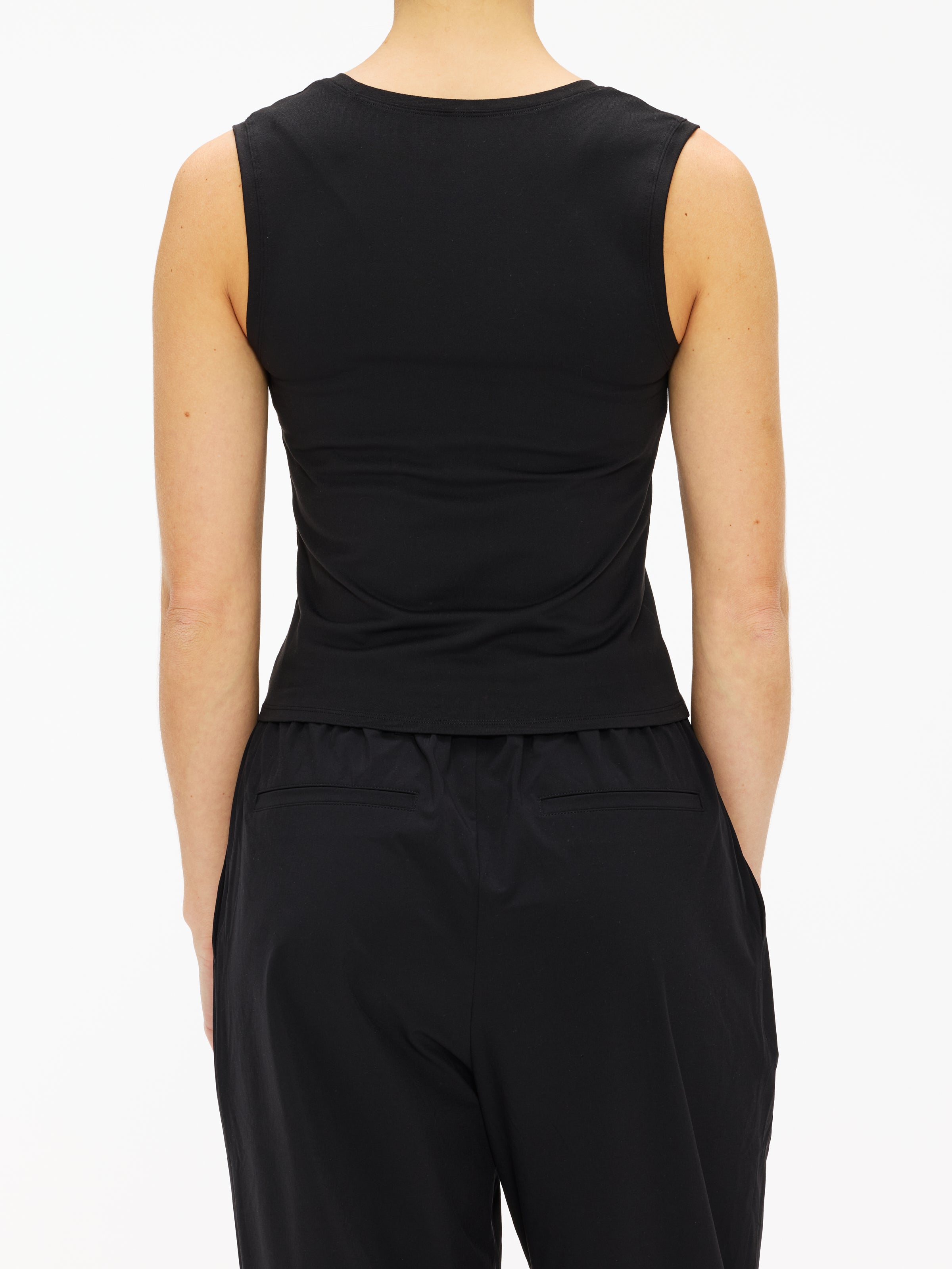 Vuori Halo Essential Scoop Tank Top for Women - Soft Breathable Workout Shirt - Yoga, Running & Gym Wear
