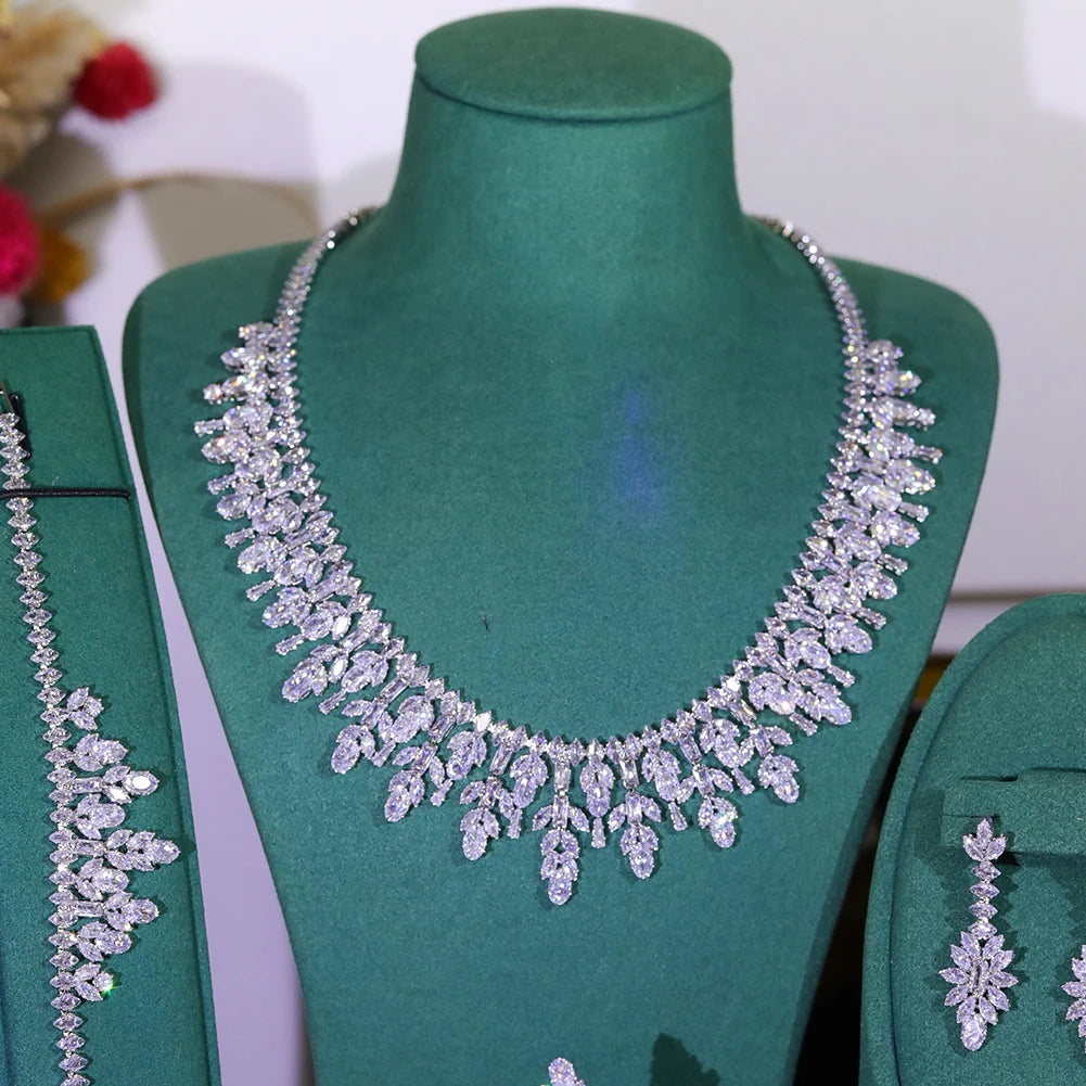 Elegant 4-Piece Flower Necklace Set for Women - Bridal Jewelry, Wedding & Party Accessories - Perfect for Bridesmaids, Prom, and Formal Events