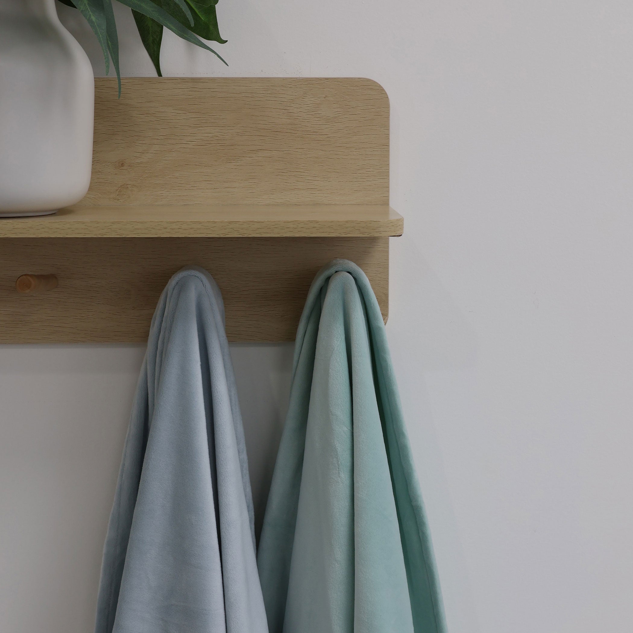 Nordic 2-Pack Stretchy Velour Cuddle Blankets - Sky Blue & Mint Green | Ultra Soft Throw Blankets for Couples, Sofa & Bed | Perfect for Winter Snuggling, Movie Nights & Gift Giving