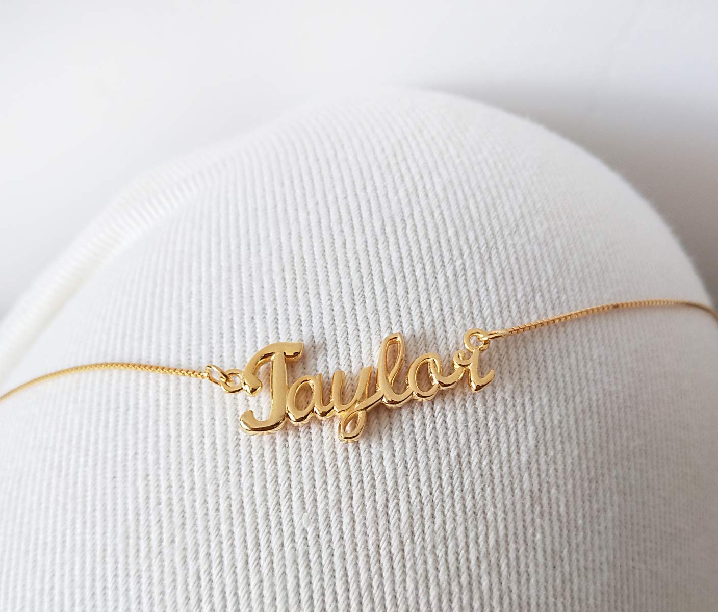 Custom Name Necklace Personalized Jewelry for Women - Unique Gift for Mom, Wife, Girlfriend - Perfect for Birthdays, Anniversaries & Special Occasions