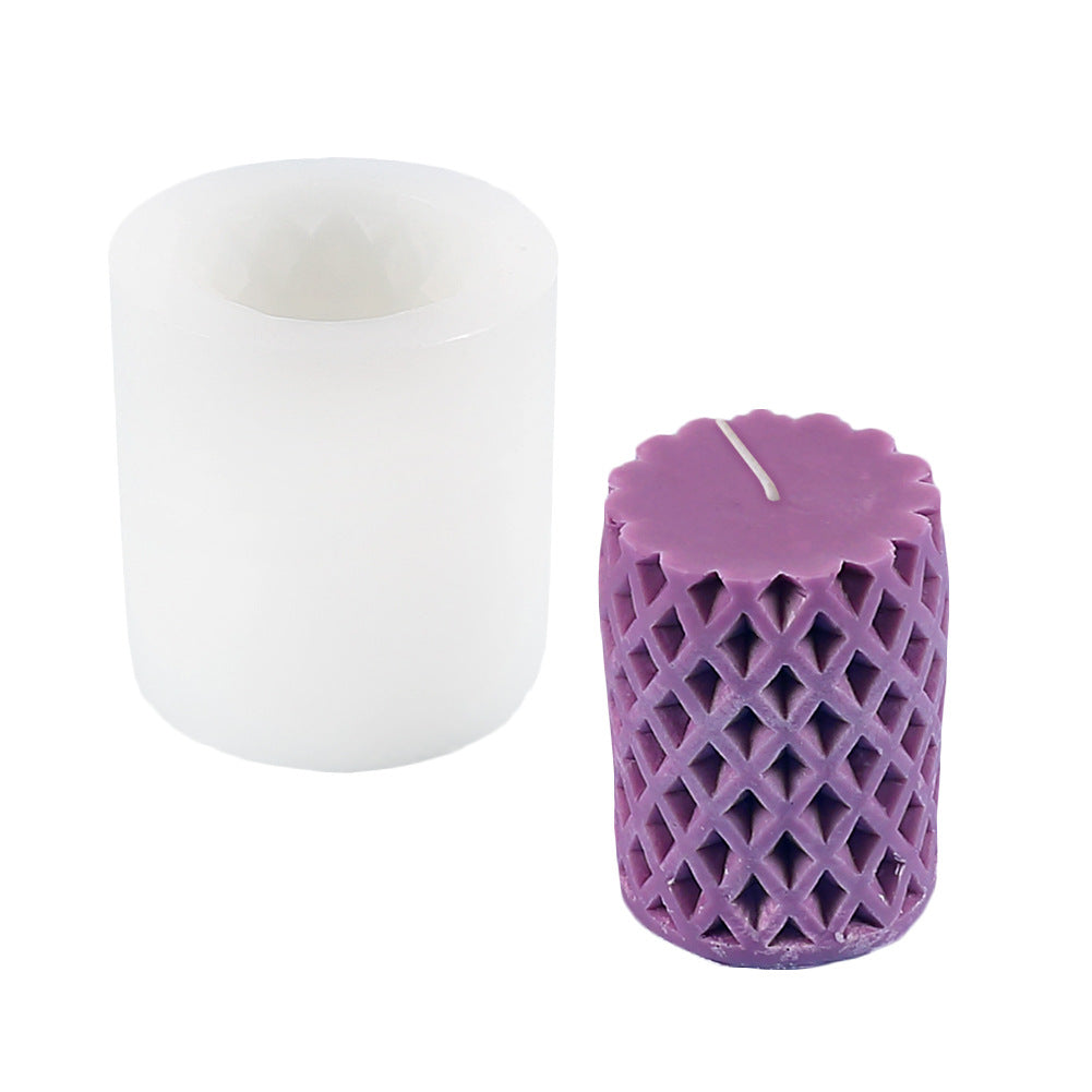 Premium Diamond-Shaped Hole Cylinder Silicone Candle Mold for DIY Candles, Home Decor, Wedding & Party Favors - Reusable & Non-Stick Baking Tool