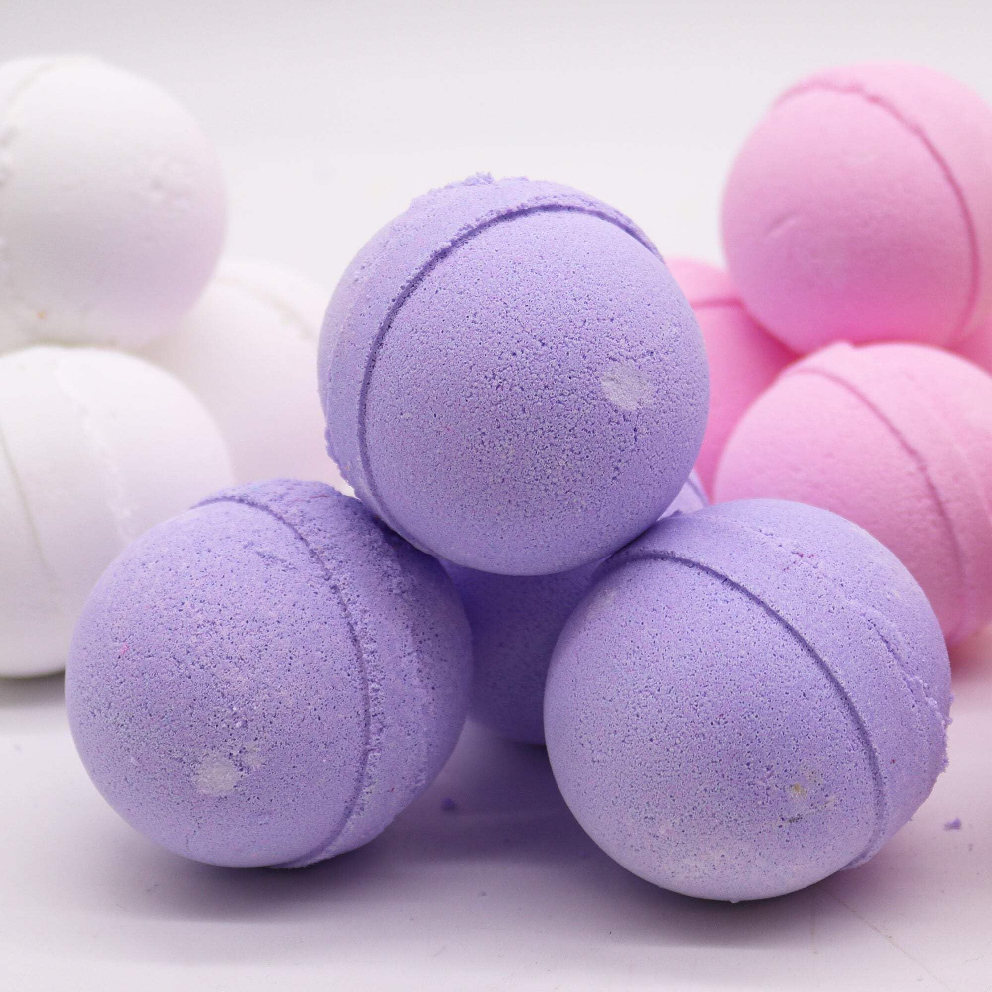 Clary Sage & Juniper Essential Oil Aromatherapy Bath Bomb for Relaxation & Stress Relief - Perfect for Spa Nights & Self-Care