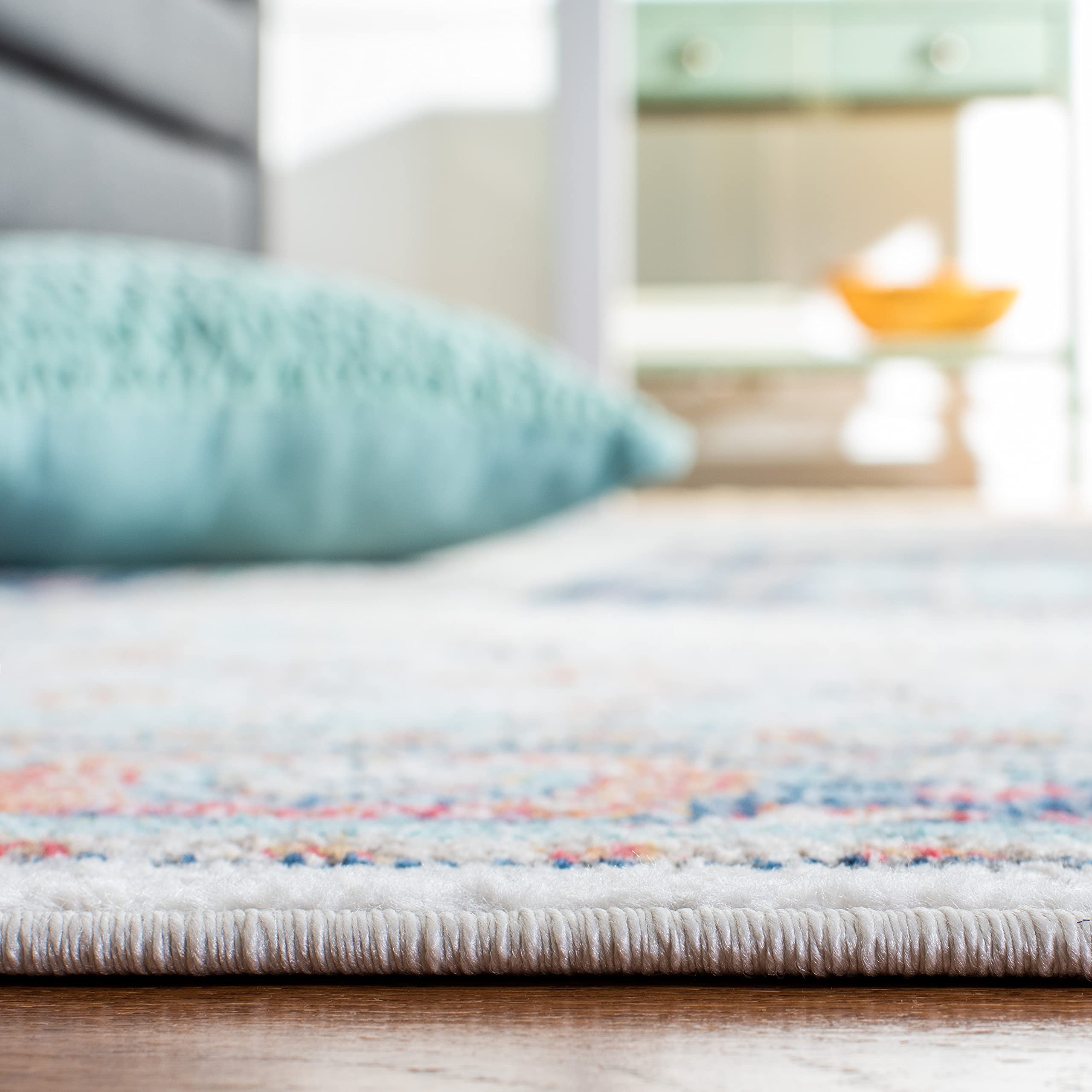 SAFAVIEH Phoenix Collection 8' x 10' Ivory & Blue Boho Chic Oriental Medallion Area Rug - Non-Shedding, Easy Care, High Traffic Resistant - Perfect for Living Room, Bedroom, Dining Room & Home Decor (PHX291A)