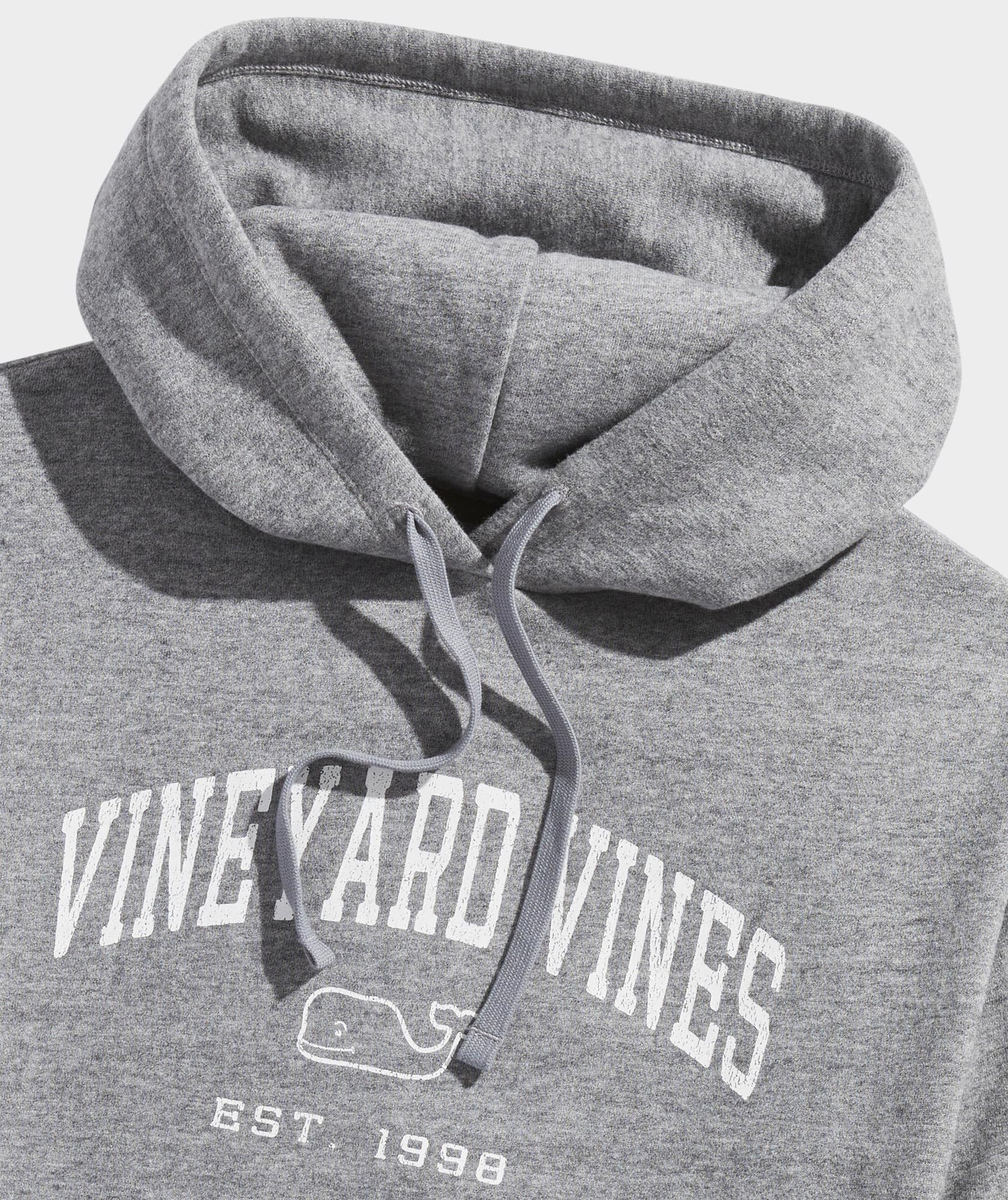 Vineyard Vines Men's Vintage Whale Fleece Hoodie - Soft & Cozy Pullover Sweatshirt for Casual Wear & Outdoor Activities