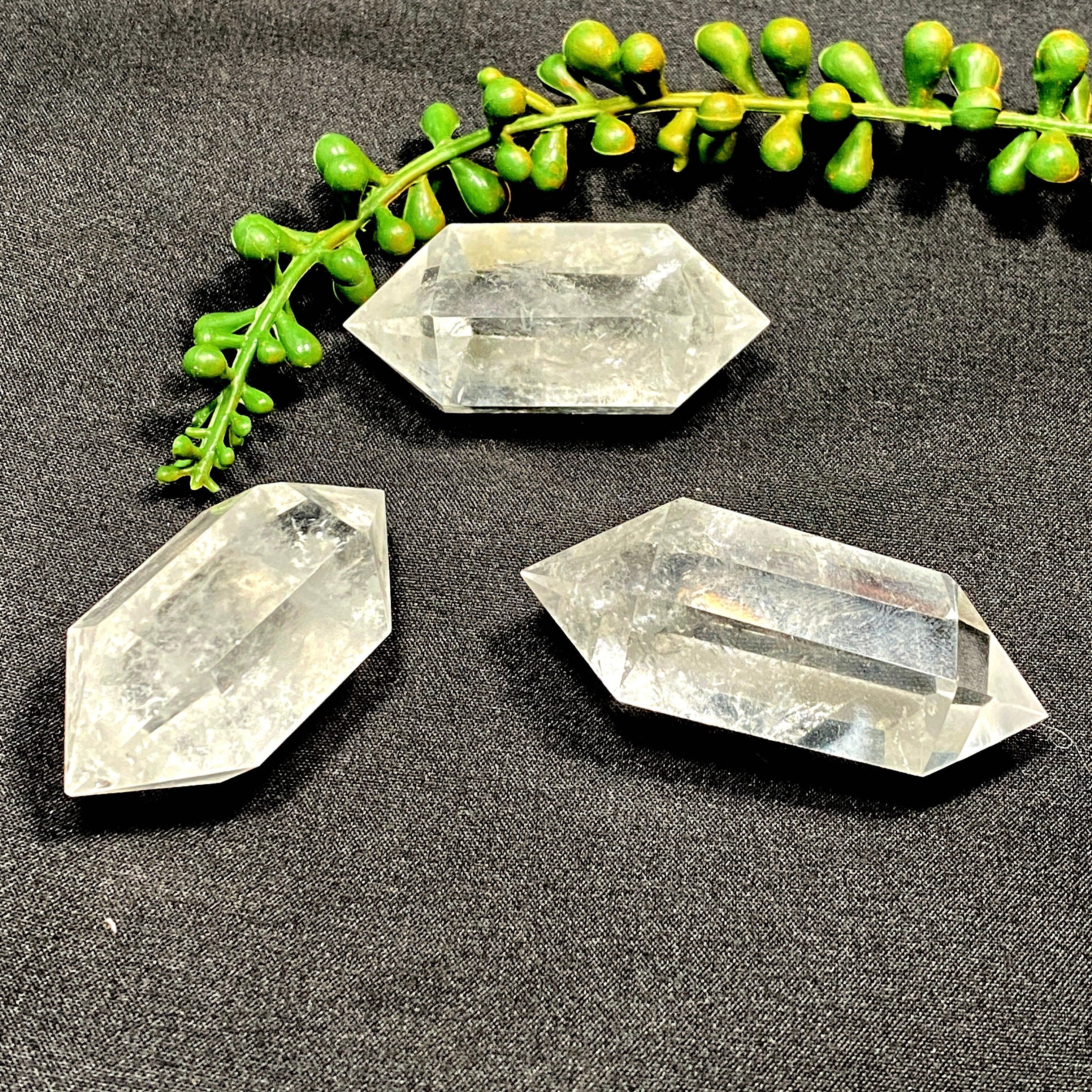 Natural Clear Quartz Double Terminated Point - Healing Crystal for Meditation, Reiki, and Energy Work - Perfect for Home Decor, Yoga, and Spiritual Practices