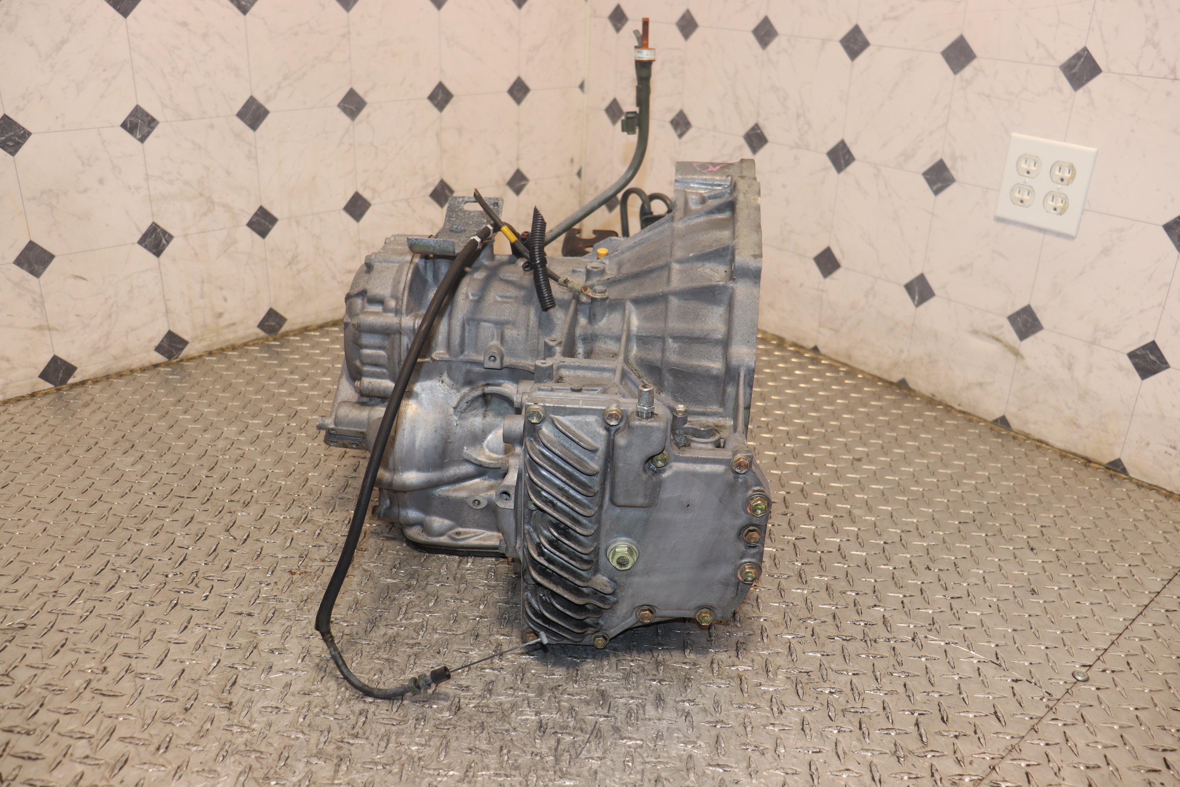JDM 1997-2001 Toyota Camry 2.2L 4Cyl Automatic Transmission 5S-FE Engine - Replacement Part for JDM Toyota Camry - Perfect for Engine Swap & Performance Upgrade