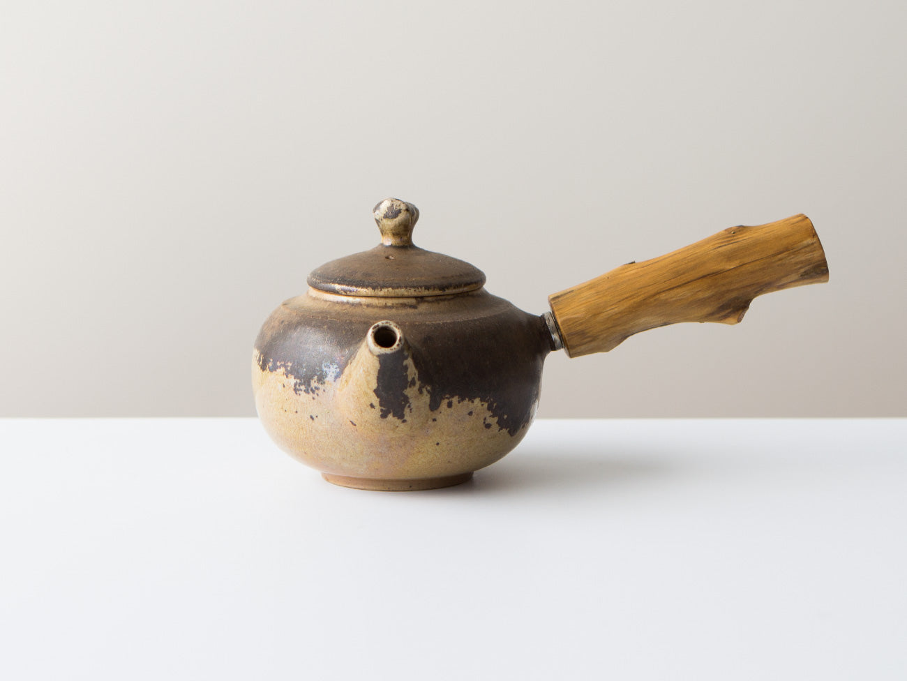 Premium Fire Cypress Teapot - Handcrafted Ceramic Teapot with Infuser for Loose Leaf Tea | Perfect for Home, Office & Tea Ceremonies | Elegant Gift for Tea Lovers