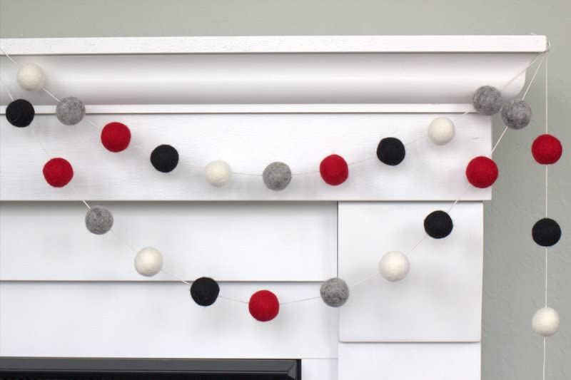 Handmade Christmas Felt Garland - 100% Wool Felt Balls - Buffalo Plaid Fireplace Mantel Banner, Holiday Shelf Decor, Winter Home Decoration Gift - Perfect for Mantel Decor, Christmas Tree Accents & Cozy Holiday Parties