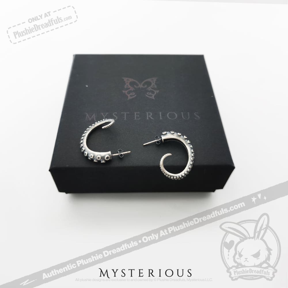 Silver Tentacle Jewelry Set - Unique Octopus Tentacle Earrings & Necklace for Women - Perfect for Halloween Costumes, Cosplay, and Gothic Fashion Accessories