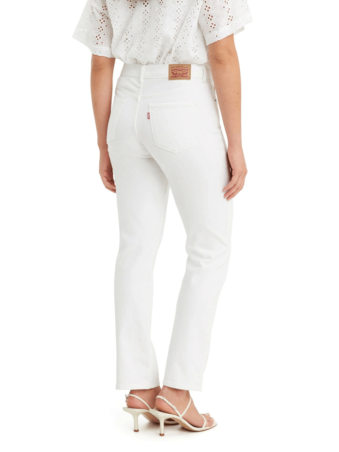 Levi's Women's Classic Straight Jeans in Simply White - Perfect for Casual Wear, Work & Everyday Outfits