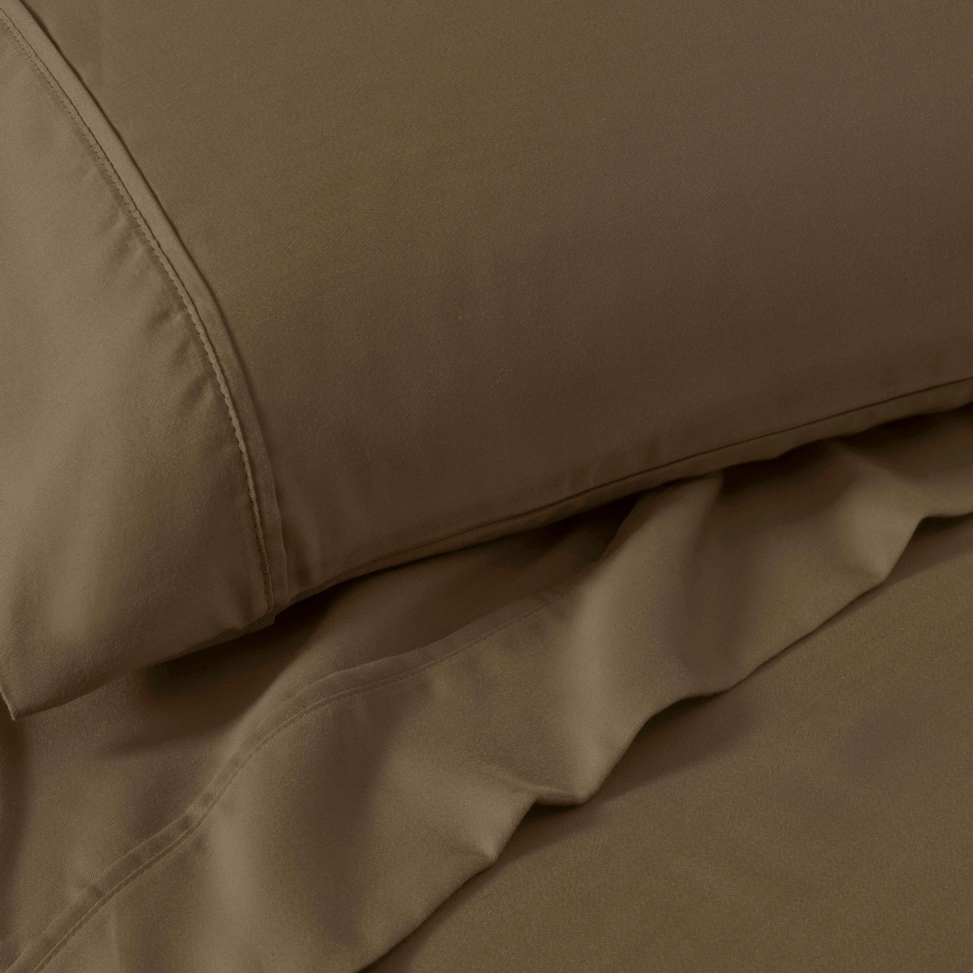Premium 1200 Thread Count Cotton Rich Solid Deep Pocket Bed Sheet Set - Ultra Soft & Breathable for King/Queen Size Beds - Perfect for Home, Hotel, or Guest Room Comfort