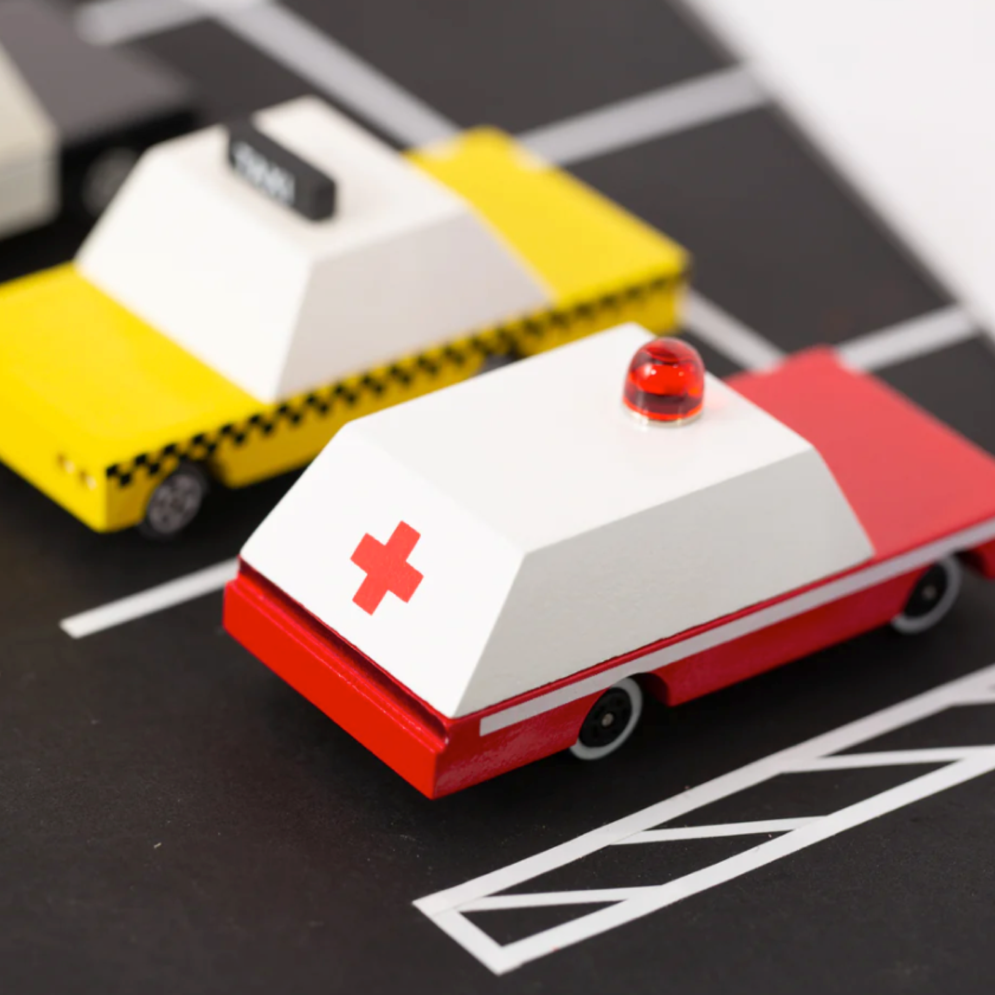 CLB Ambulance - High-Quality Emergency Medical Vehicle for First Responders & Hospitals | Perfect for EMS, Rescue Operations & Disaster Relief