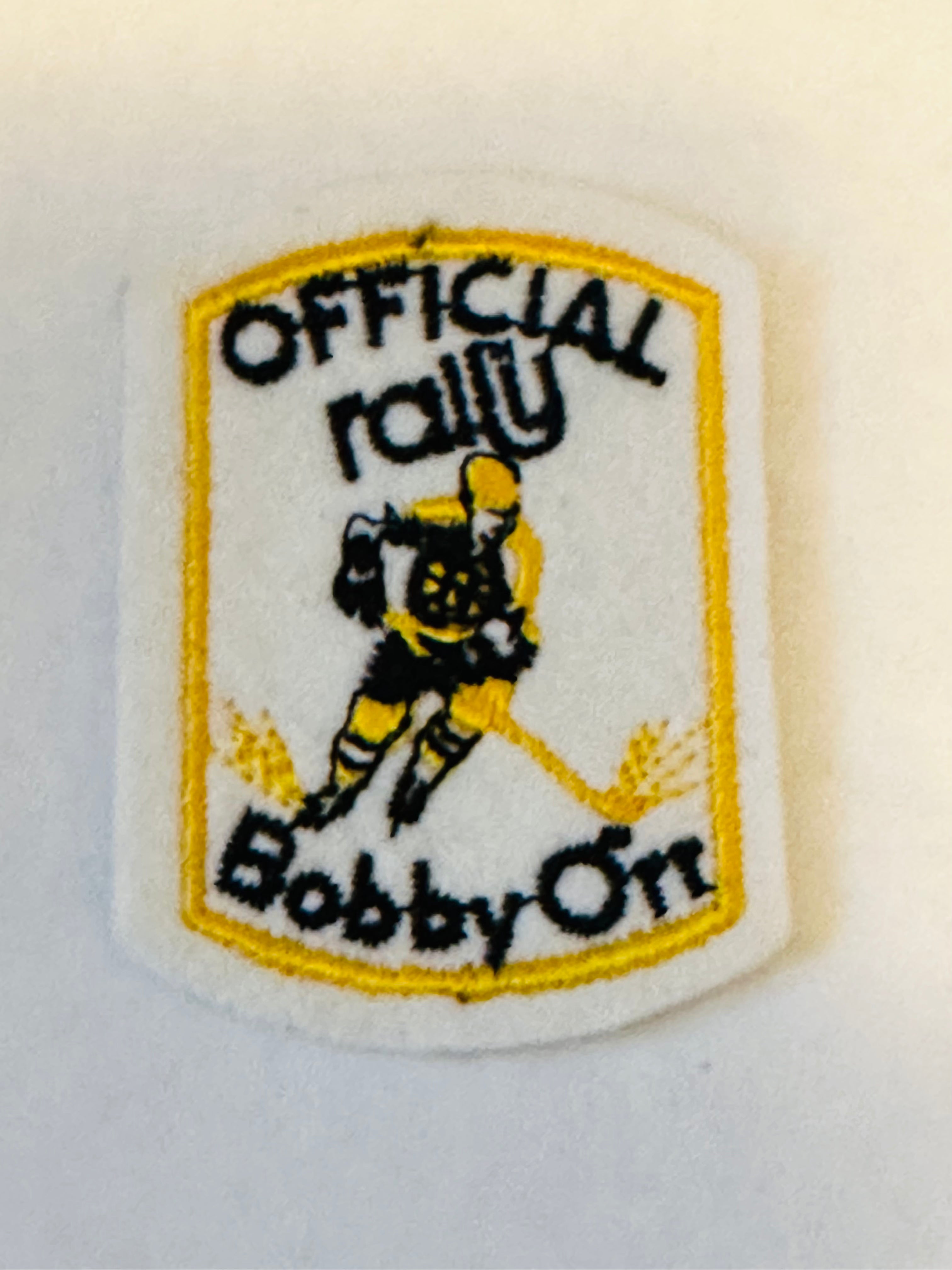 Vintage 1970s Bobby Orr Hockey Rally Patch - Collectible NHL Memorabilia for Fans & Sports Enthusiasts - Perfect for Jerseys, Jackets & Memorabilia Displays