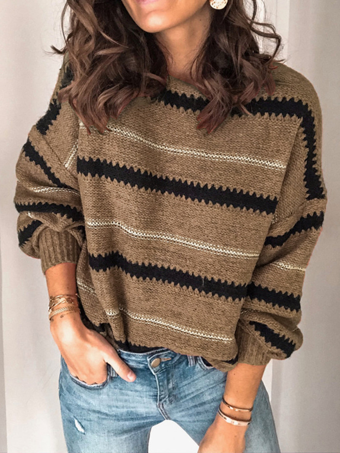 Stylish Contrast Striped Round Neck Long Sleeve Sweater for Women - Cozy Fall & Winter Fashion, Perfect for Office, Casual Outings and Date Nights