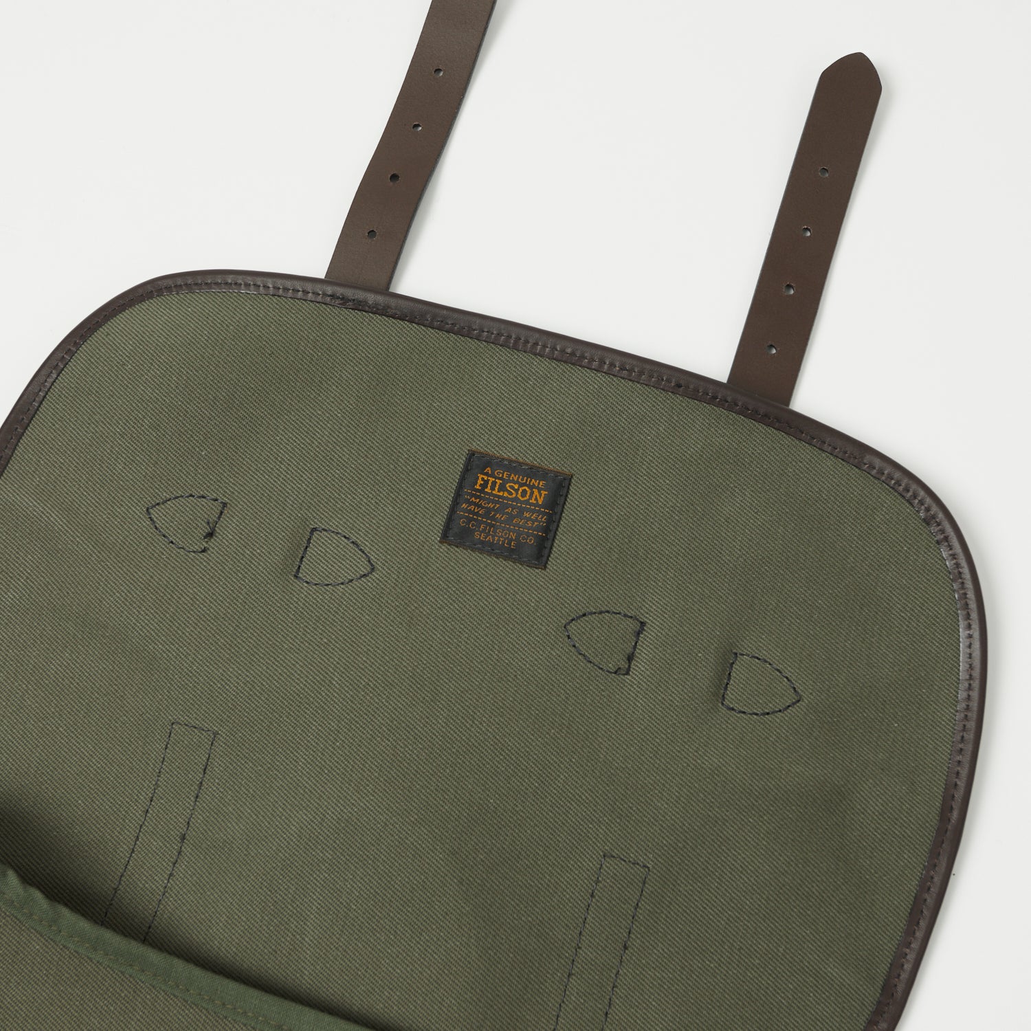 Filson Medium Rugged Twill Field Bag - Durable Otter Green Outdoor Messenger Bag for Hiking, Camping & Everyday Carry