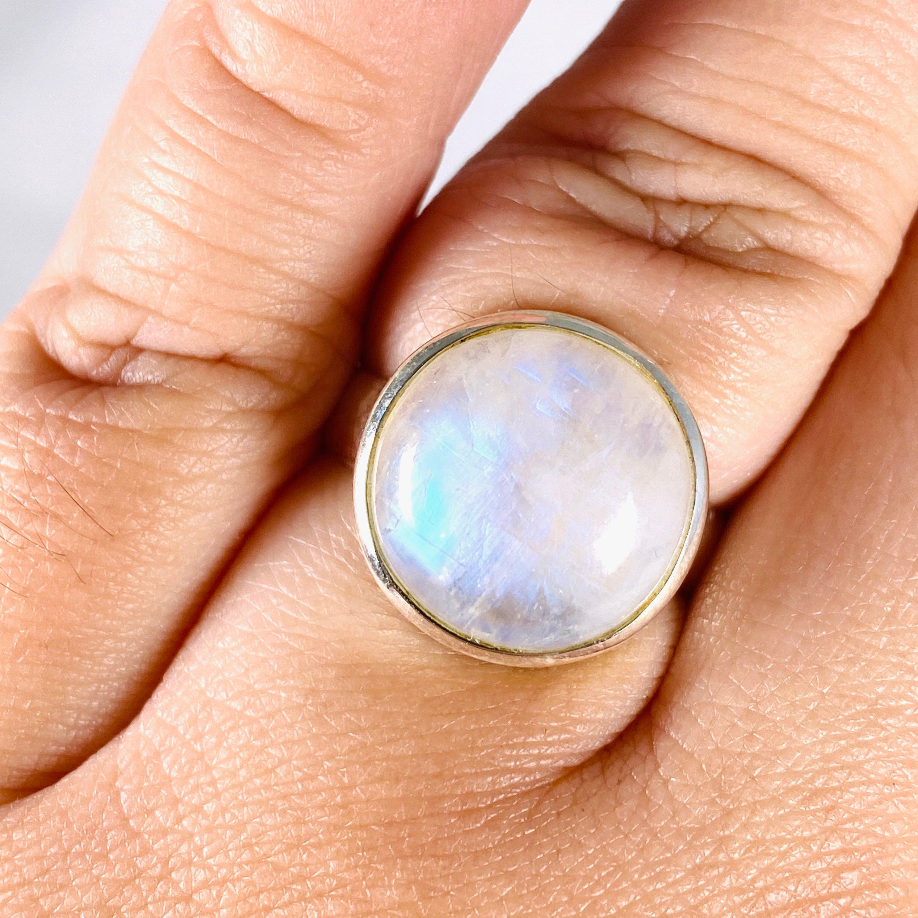 Moonstone Oval Ring - Size 11 - Sterling Silver Women's Jewelry - KRGJ3014 | Elegant Gift for Birthdays, Anniversaries & Special Occasions