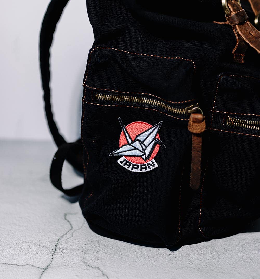 Vagabond Heart Japan Iron-On Patch - Japanese Travel Badge Souvenir for Backpacks, Jackets & Scrapbooks - Perfect for Travel Enthusiasts & Japan Lovers
