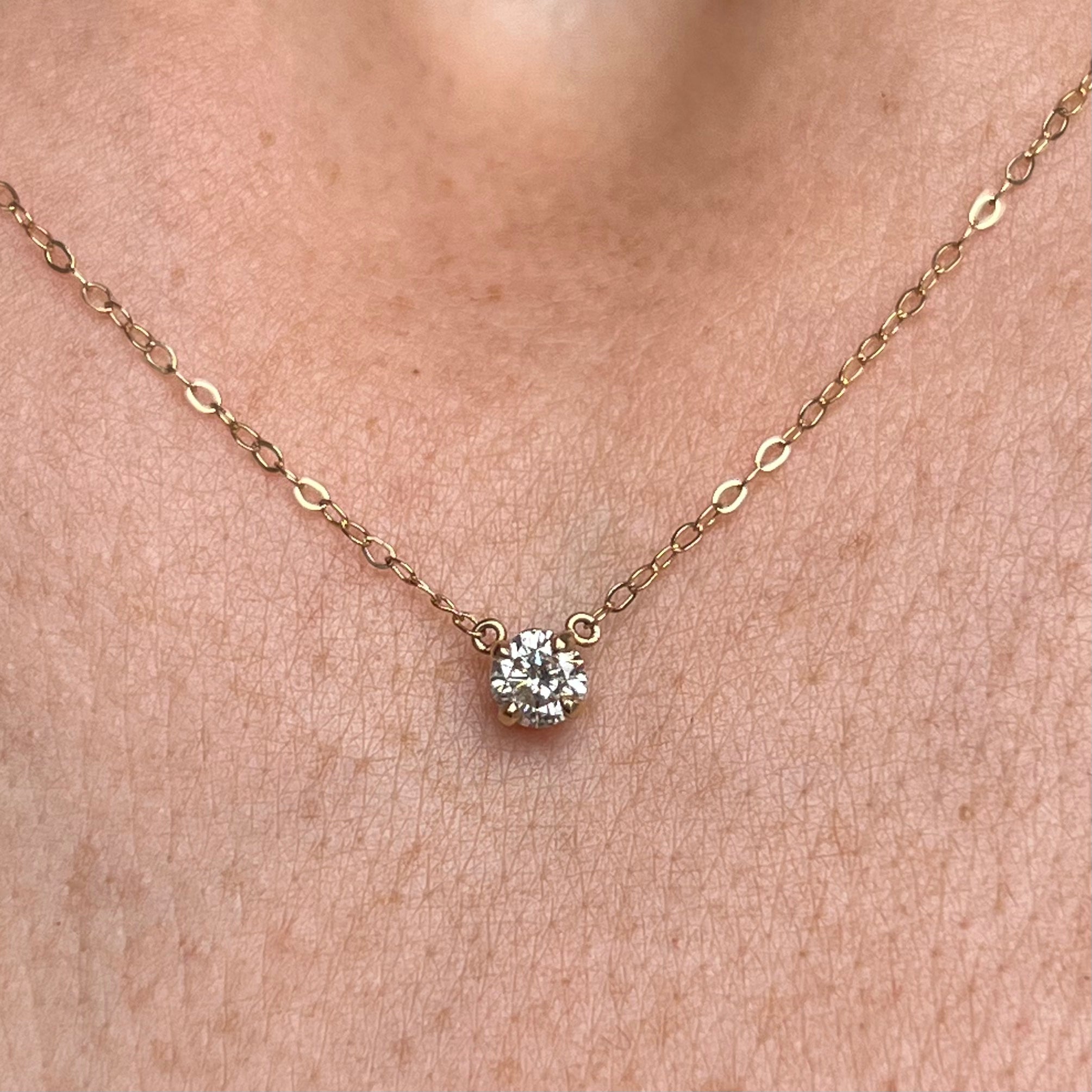 Exquisite 1 Carat Diamond Solitaire Necklace - 14K White Gold Pendant for Women - Perfect for Weddings, Anniversaries & Special Occasions