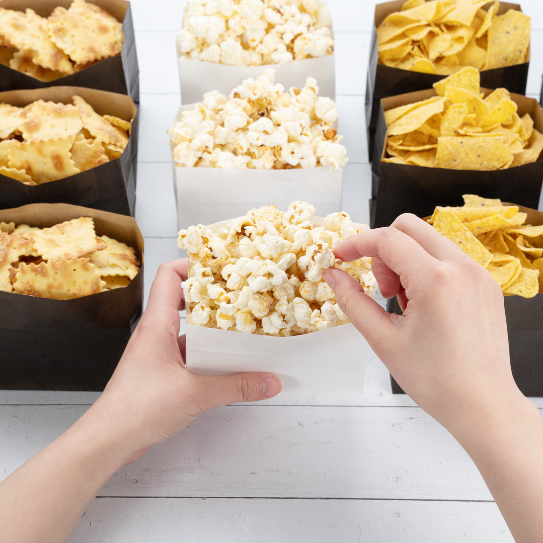 White Paper Large Snack Bags 4.25x2.5x3.75 Inches - 100 Count Bulk Pack for Party Favors, Candy Storage & Food Packaging