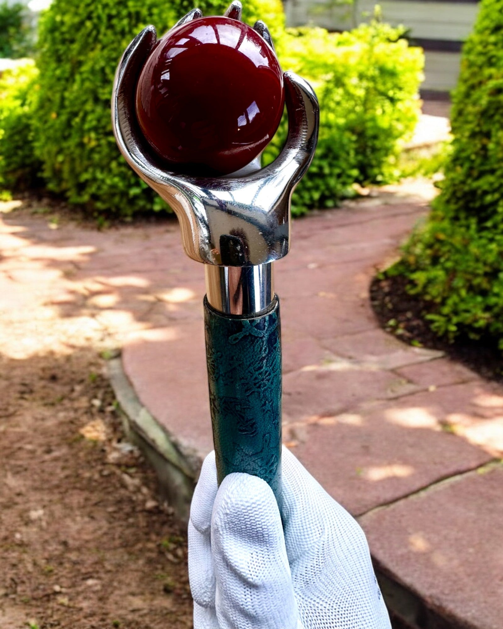 Premium Royal Hand Walking Cane - Handcrafted Natural Leather Cane with Custom Engraving - Ideal for Seniors, Gifts & Fashion Accessories