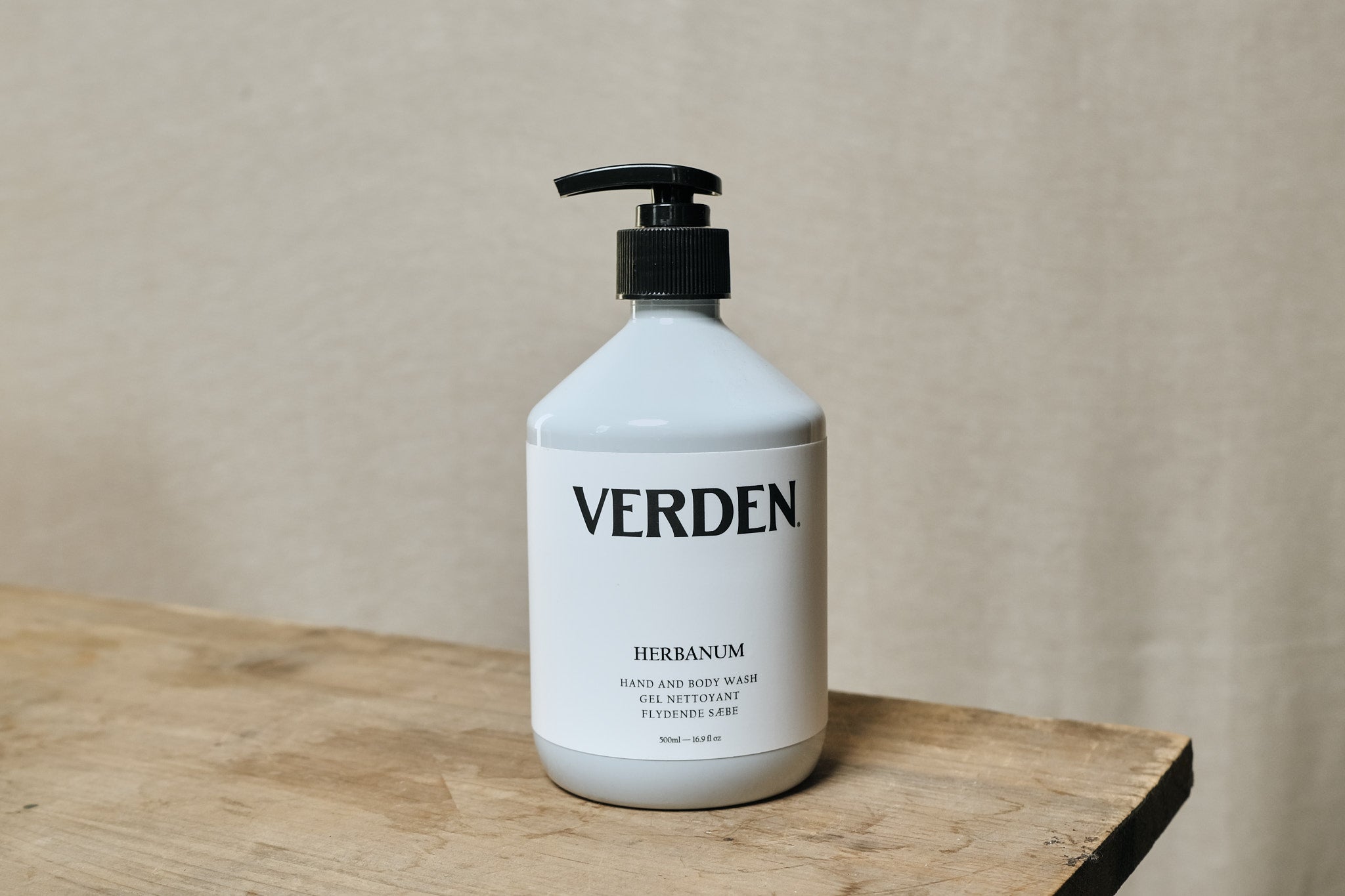 Verden Moisturizing Hand Wash - Gentle & Hydrating Liquid Soap for Dry Skin - Perfect for Bathroom, Kitchen & Office Use