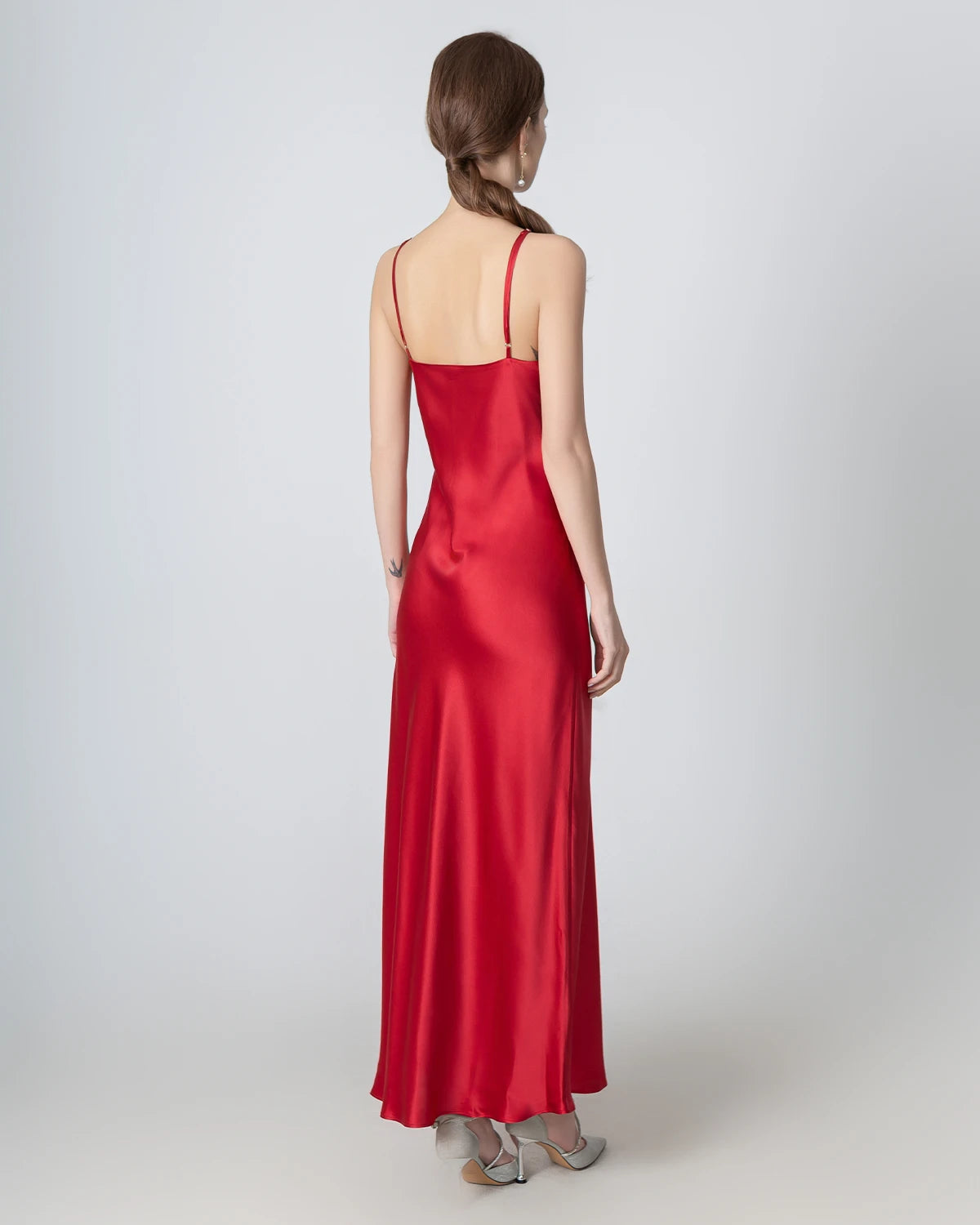 Elegant Halter Neck Maxi Silk Dress for Women - Perfect for Weddings, Parties & Summer Evenings