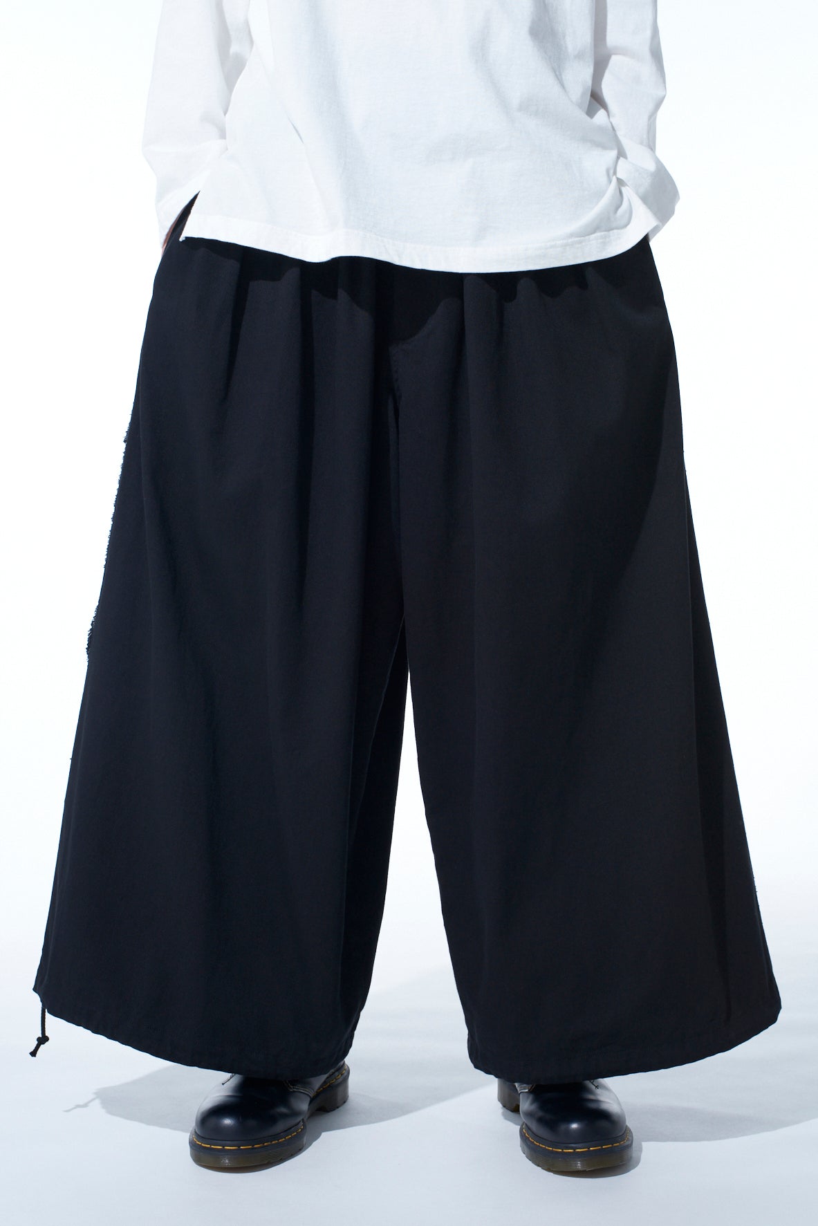 Stylish Cotton Drill Cut Out Balloon Pants for Women - Trendy High Waist Loose Fit Casual Trousers - Perfect for Summer, Streetwear & Boho Fashion