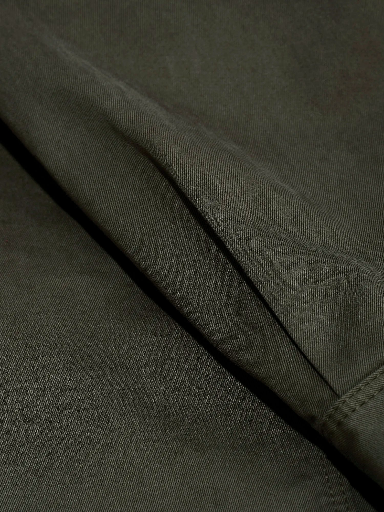 Men's Chino Pants in Terra Olive - Comfortable & Stylish Casual Trousers for Work, Travel & Everyday Wear