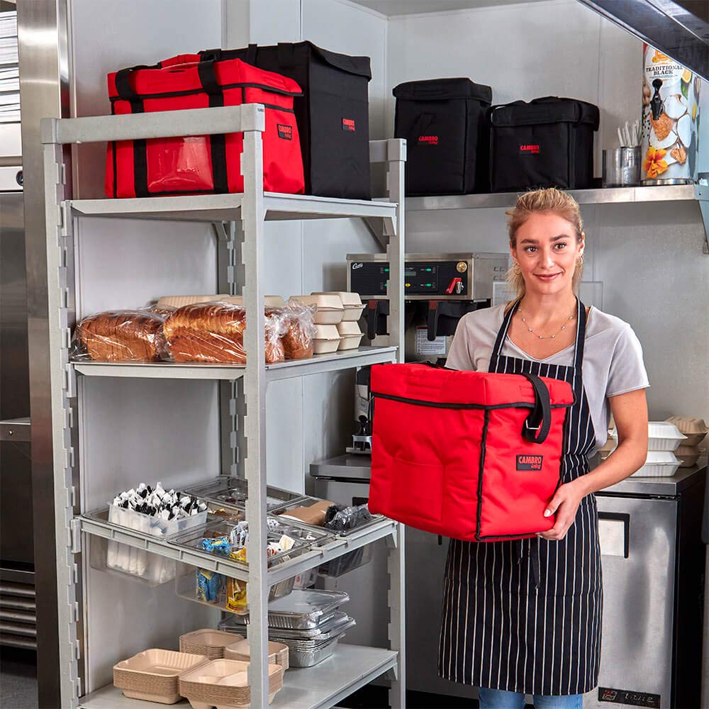 Cambro 12