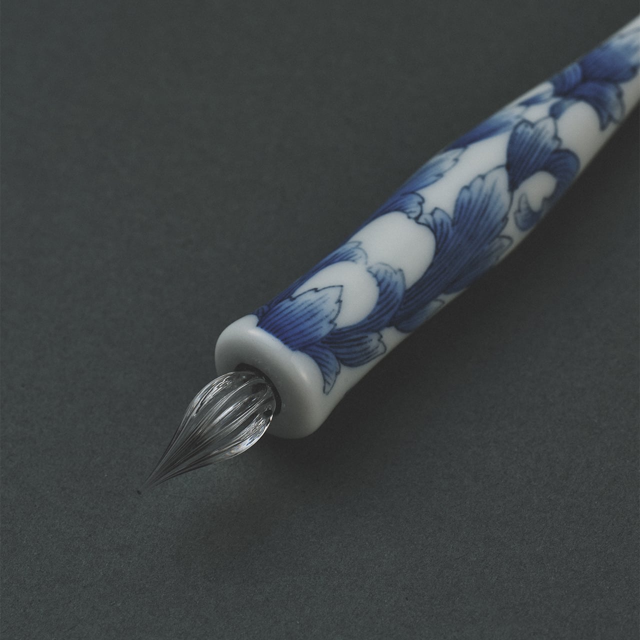 Imari Yaki Japanese Glass Dip Pen - Elegant White & Blue Floral Pattern for Calligraphy, Art & Letter Writing | Premium Handmade Glass Nib Pen for Ink Drawing, Journaling & Gift Giving