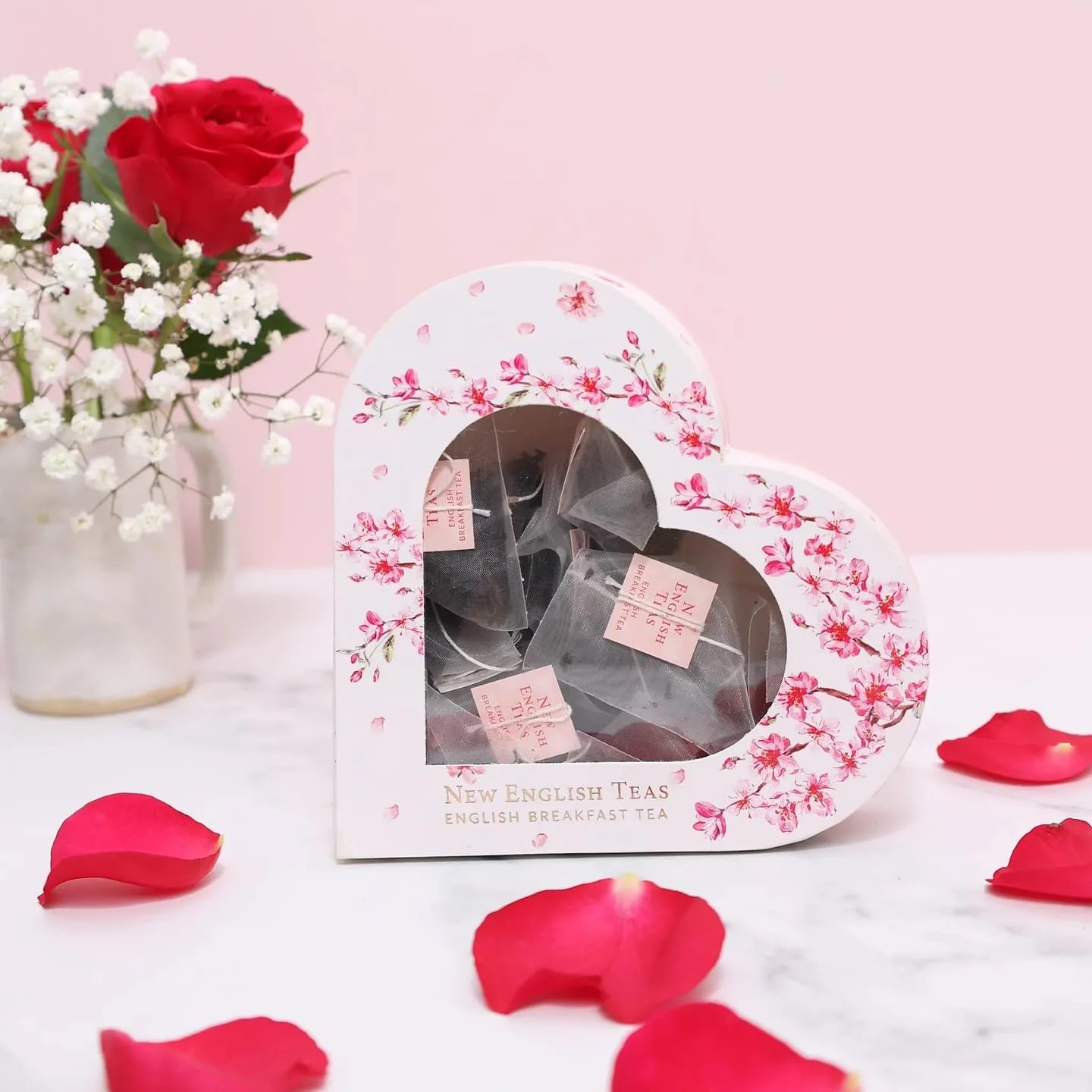 Premium Heart-Shaped English Breakfast Tea Gift Box - 10 Luxury Teabags for Romantic Occasions, Anniversaries & Gifts