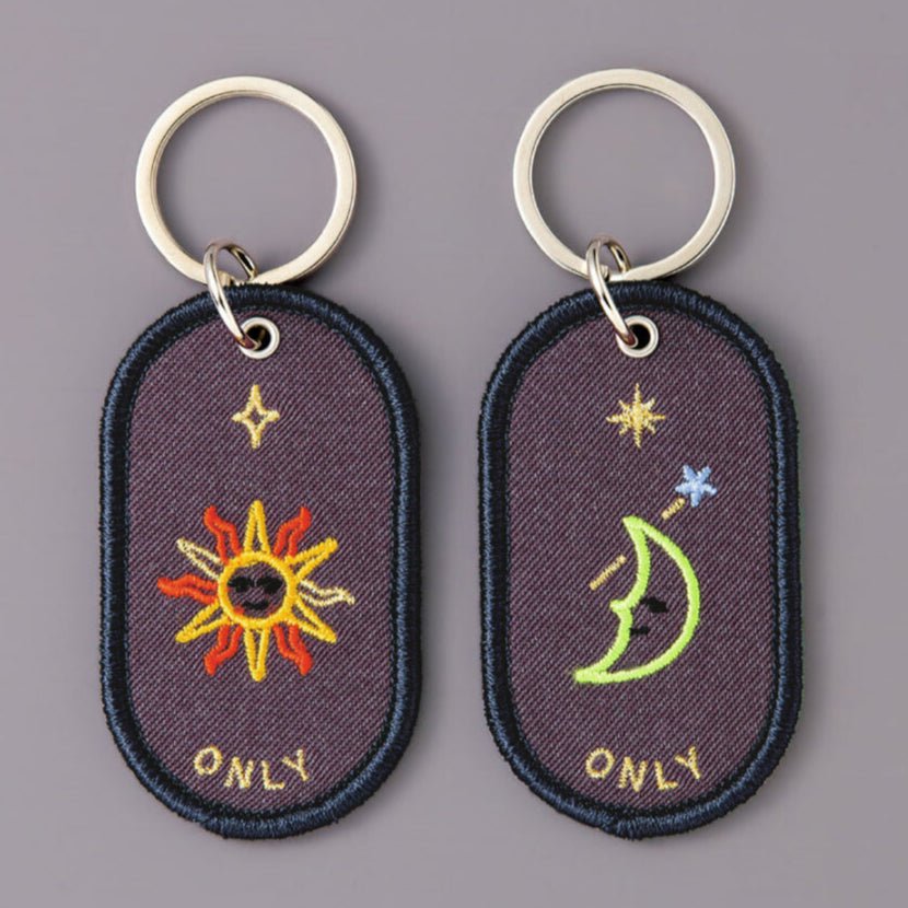 2/8b Pair Key Ring - Durable Stainless Steel Keychain with Iroha Design - Perfect for Home, Office, and Travel Organization