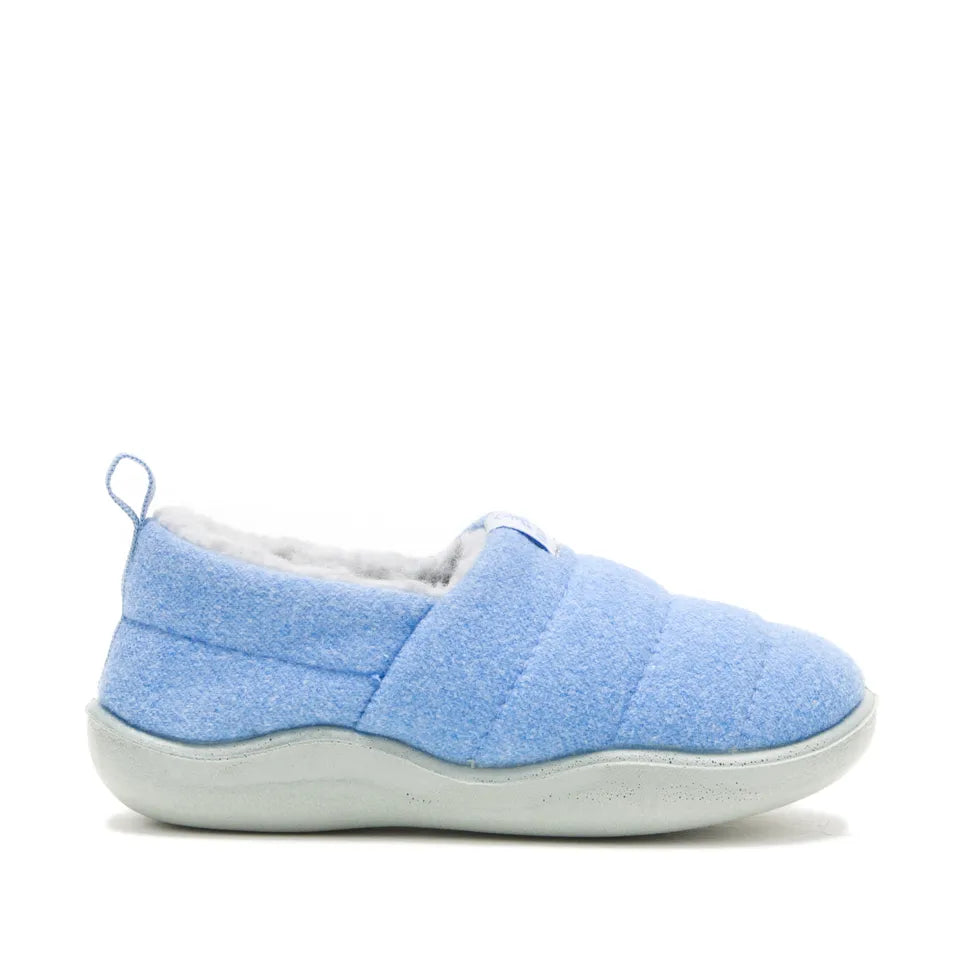 Kamik Light Blue CozyChalet Kids' Winter Slippers - Warm Fleece-Lined Indoor/Outdoor House Shoes for Boys & Girls - Perfect for Cold Weather, Home, School & Playtime