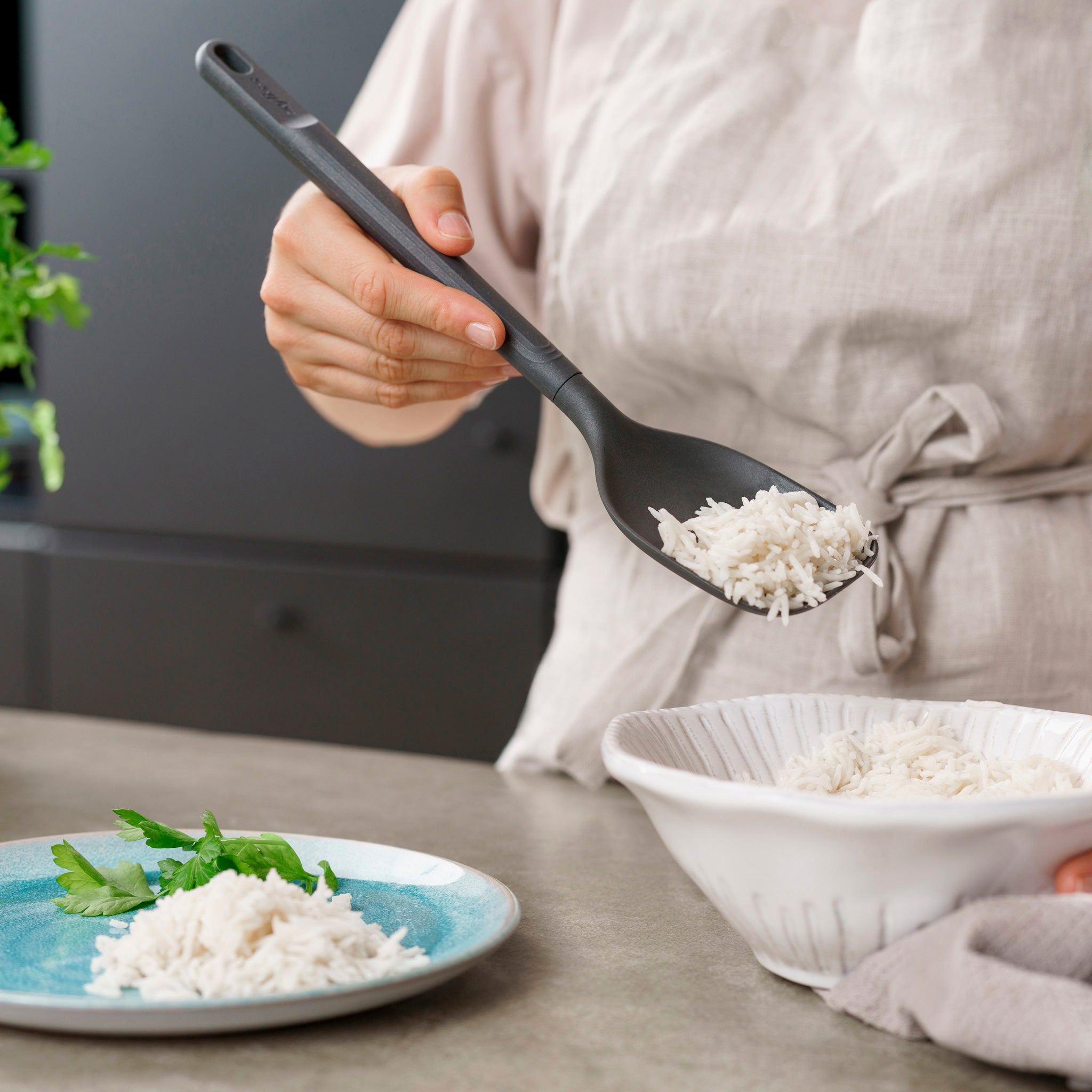 Premium Stainless Steel Spoons - Set of 6, Durable & Dishwasher Safe Kitchen Utensils for Cooking, Serving, and Eating - Perfect for Restaurants, Home Kitchens, and Outdoor Picnics