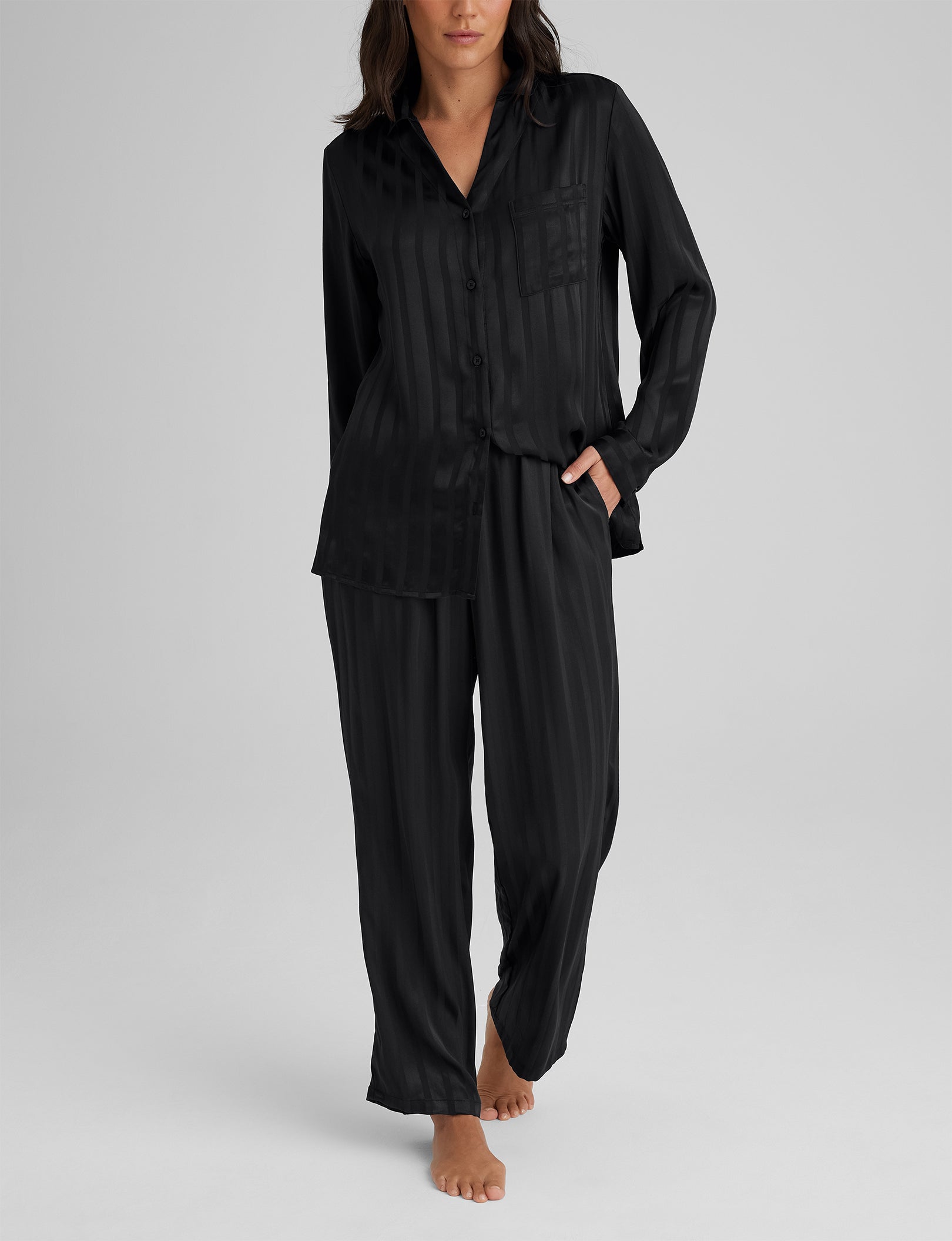 Women's Satin Jacquard Long Sleeve Pajama Set - Soft Sleepwear Loungewear for Women - Perfect for Bedtime, Relaxing at Home & Cozy Nights