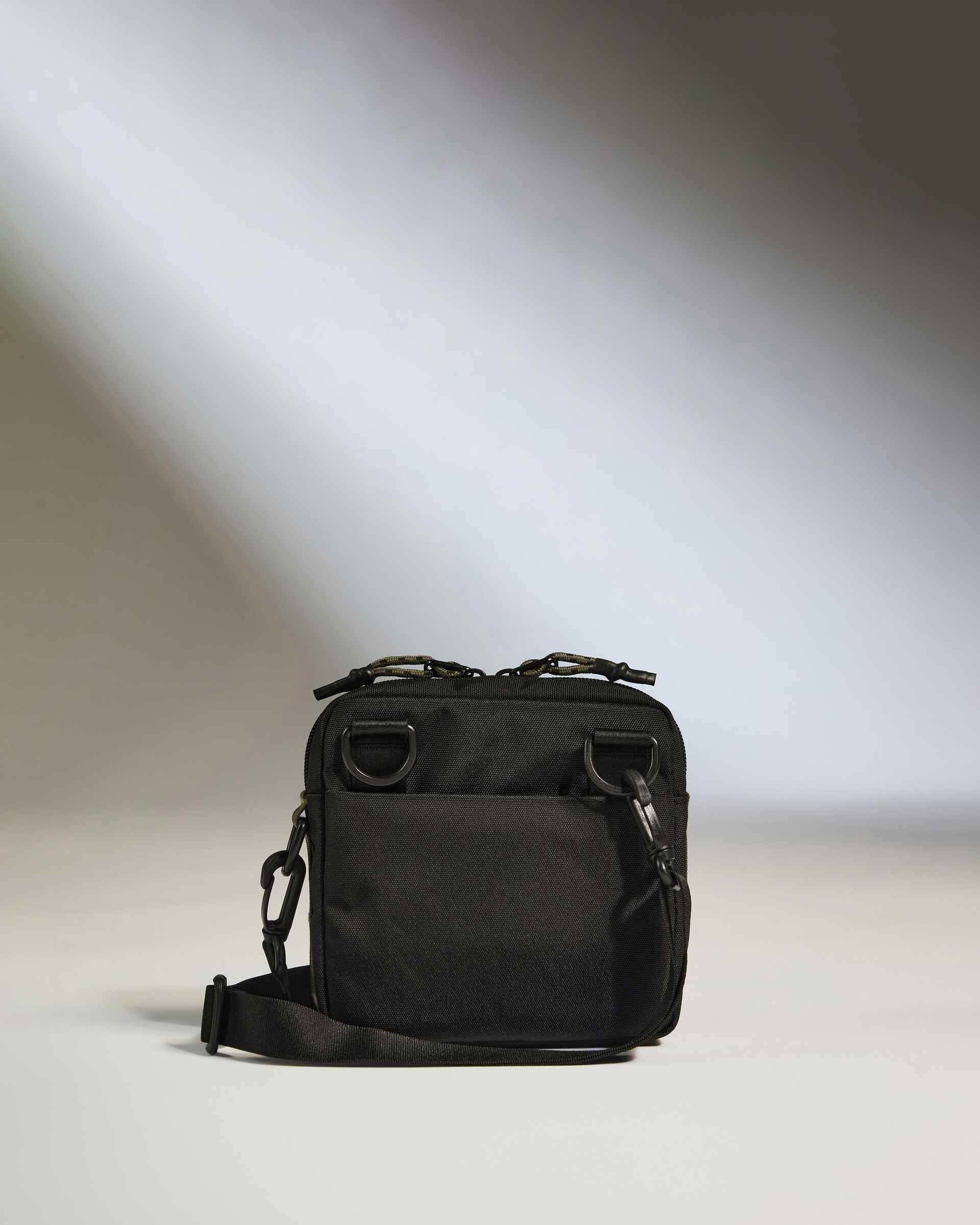 Premium Carbon Black Discovery Crossbody Bag - Stylish & Durable for Travel, Work & Everyday Use