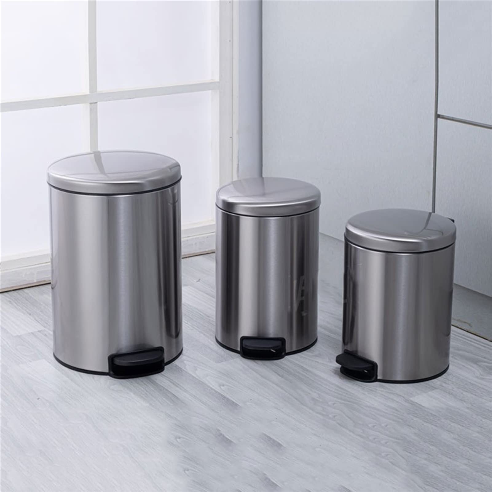 Stainless Steel Foot Pedal Trash Can 5L/7L/12L - Round Bathroom, Kitchen & Living Room Garbage Bin with Hands-Free Operation - Perfect for Home, Office & Dorm Use (Size: 5L)