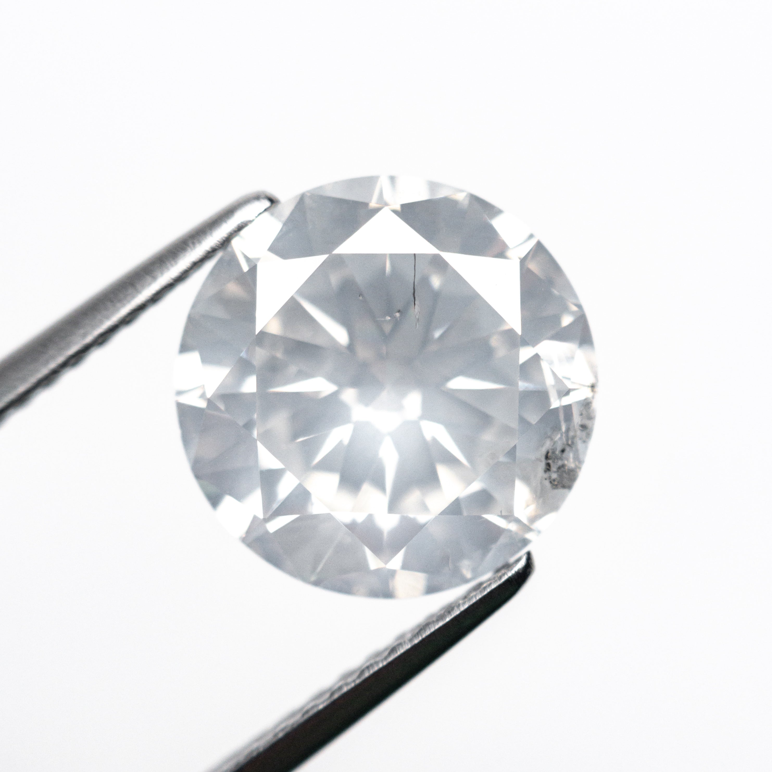 3.84ct Fancy White Round Brilliant Cut Diamond - 10.16x10.12x5.81mm - Premium Loose Gemstone for Engagement Rings & Fine Jewelry