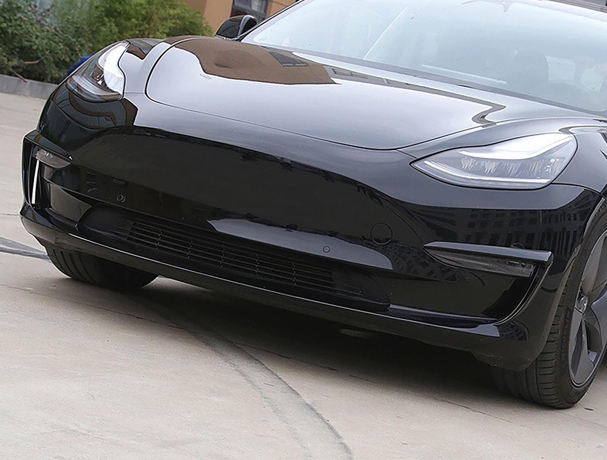 Premium ABS Plastic Fog Light Trim for Tesla Model 3 & Y - Durable Exterior Accessory for Enhanced Style & Protection (Perfect for Night Driving & Custom Car Mods)