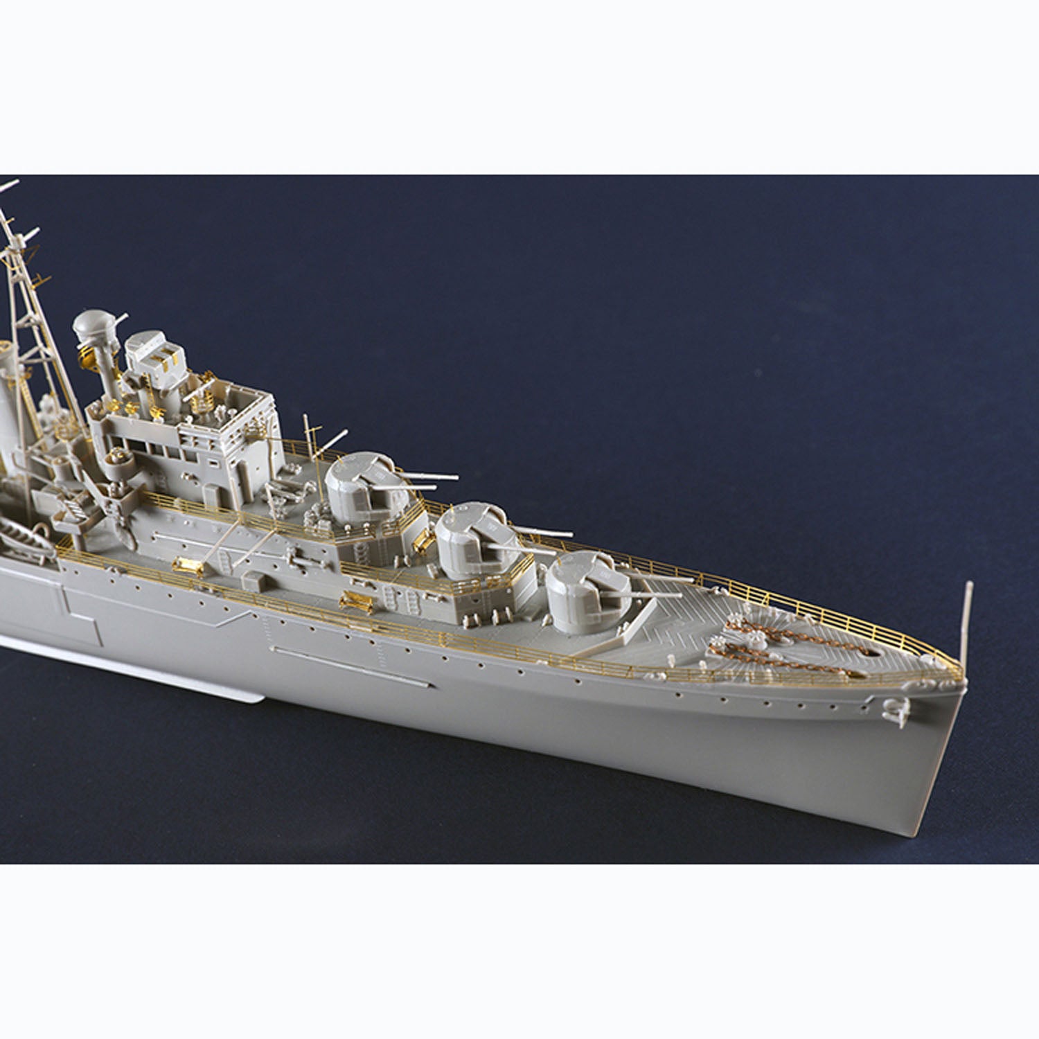 Trumpeter 1/350 Scale HMS Naiad Royal Navy Cruiser Plastic Model Kit - US Stock | DIY Military Ship Building for Collectors & History Enthusiasts | Perfect for Display, Gifts & Wargaming Scenarios