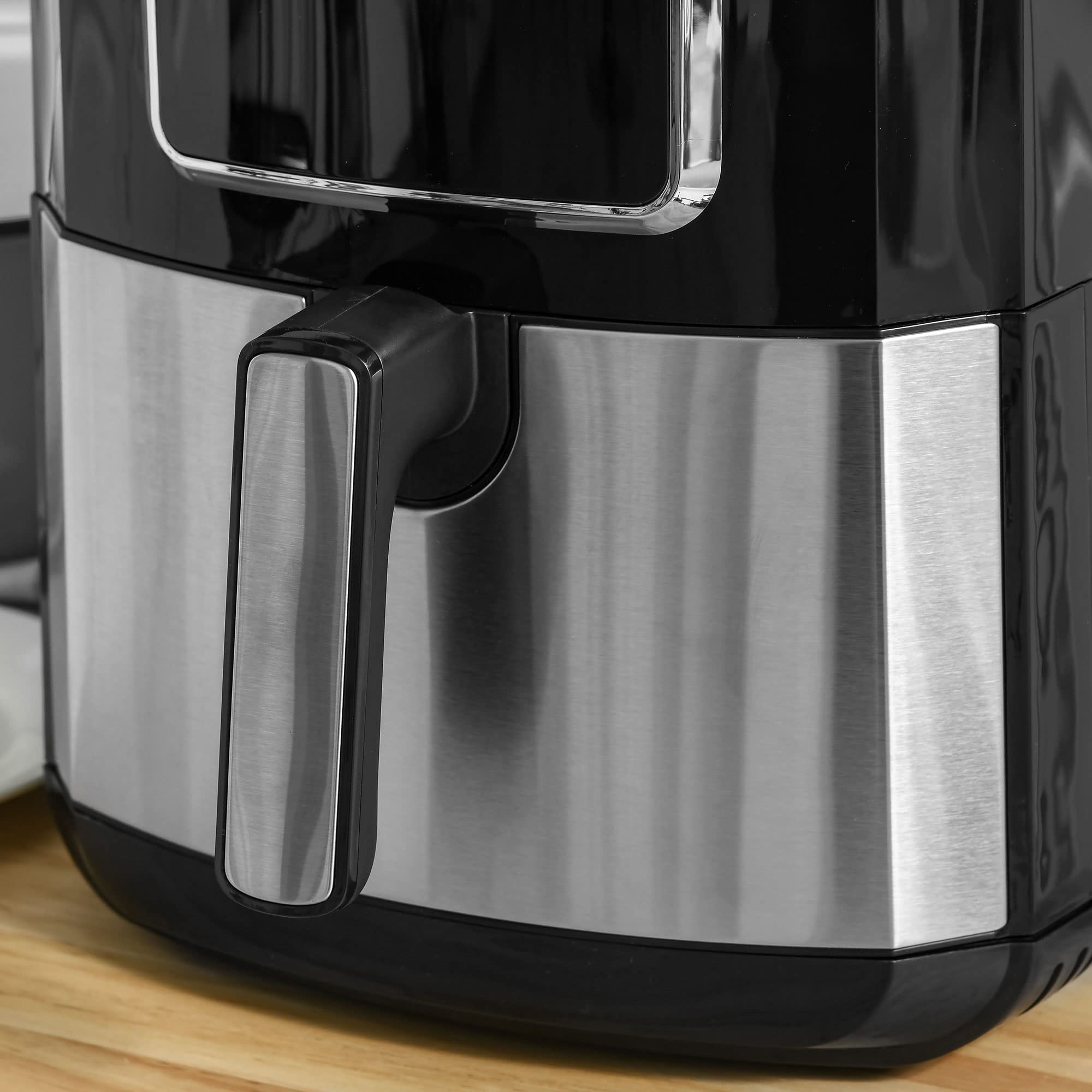 HOMCOM 1700W 6.9QT Digital Air Fryer Oven with 360° Circulation, Adjustable Temp & Timer, Nonstick Basket for Healthy Oil-Free Cooking - Perfect for Family Meals, Snacks & Low-Fat Diets (Black)