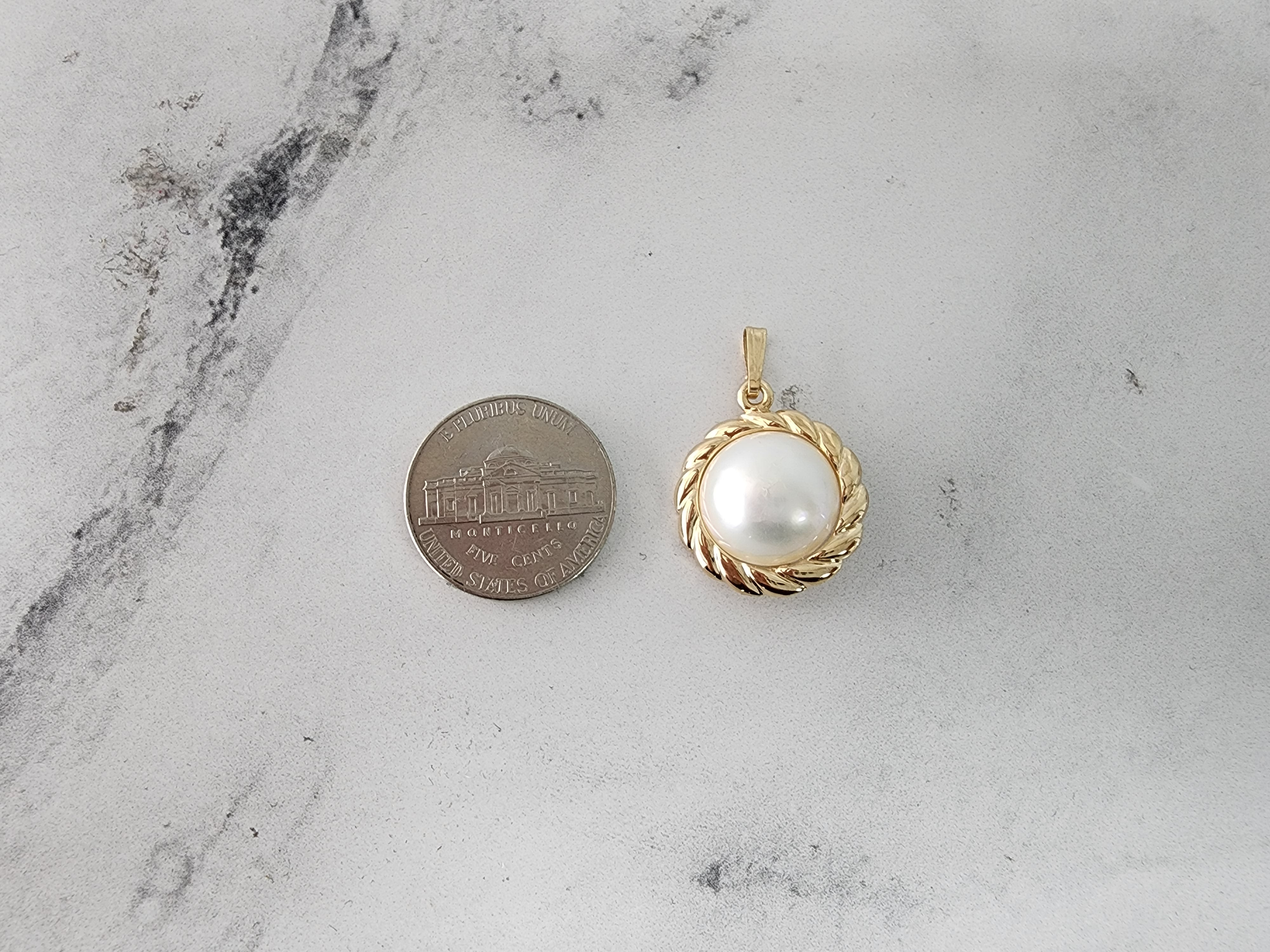 Elegant Mabe Pearl Necklace with Braided Bezel - Perfect for Weddings, Parties & Special Occasions