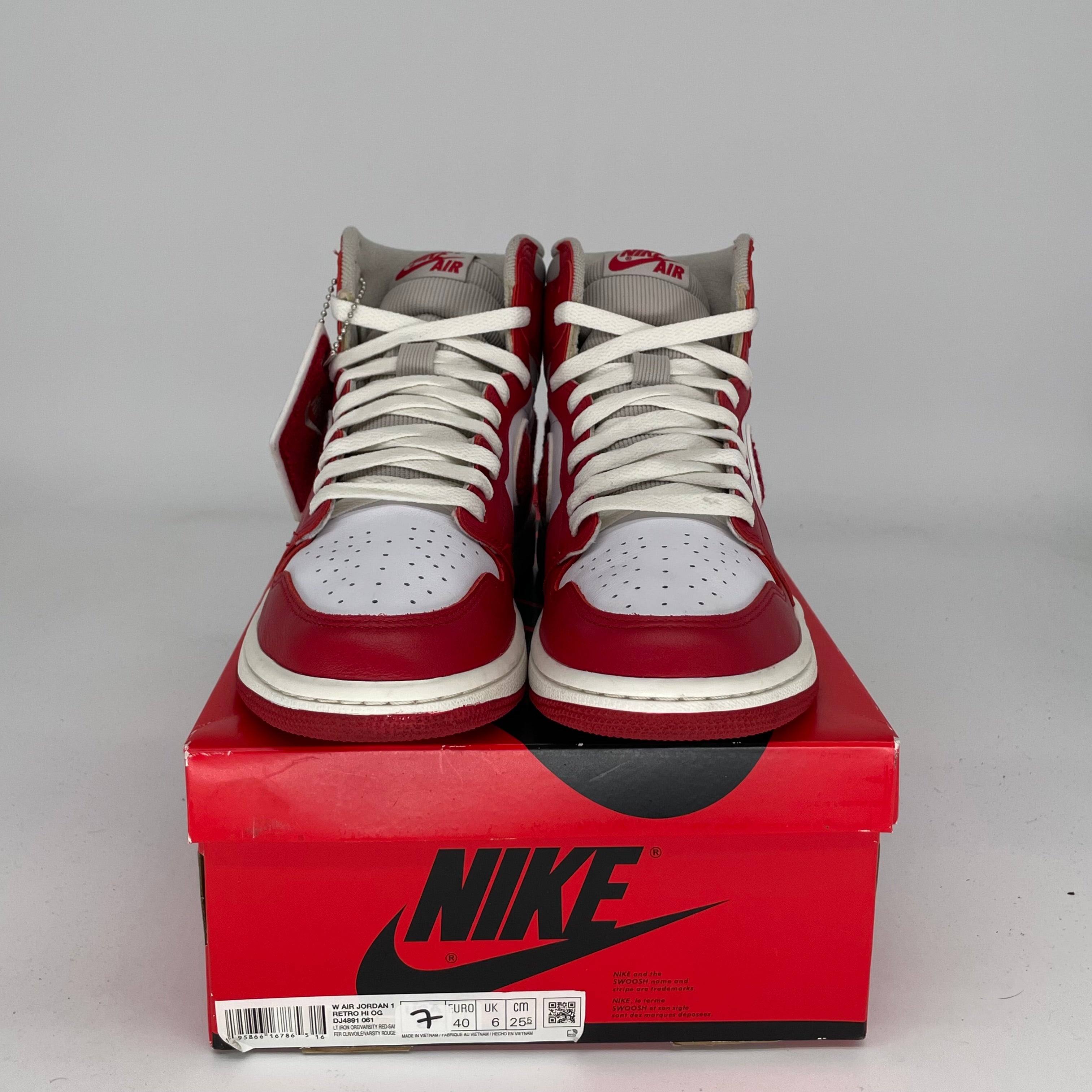 AIR JORDAN 1 Retro High OG 