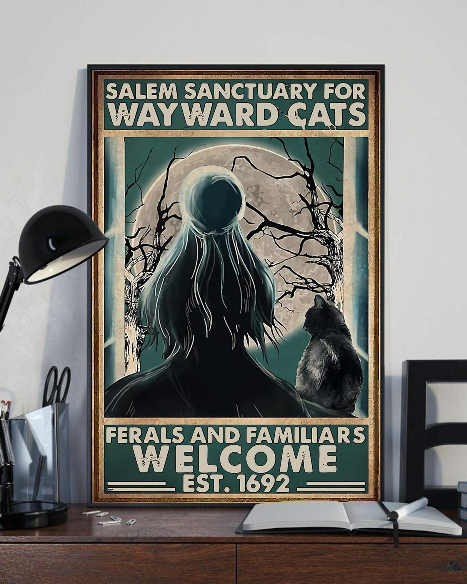 Eeypy Metal Cat Sign - Black Cat Decor, Witch Cat Art, Salem Sanctuary Sign for Wayward Cats - Perfect for Halloween Decor, Witchcraft Room, Gothic Home & Cat Lover Gifts