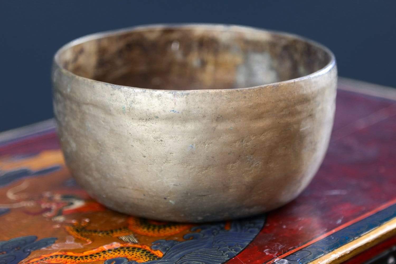 Healing Heart Chakra Singing Bowl - Antique Tibetan Meditation Bowl for Compassion & Emotional Balance | Perfect for Yoga, Reiki, and Sound Therapy Sessions