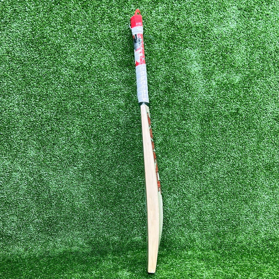 MRF Genius Chase Master Junior/Youth English Willow Cricket Bat - Lightweight & Durable for Kids Cricket Practice & Matches - Perfect for Training, School Games & Backyard Play