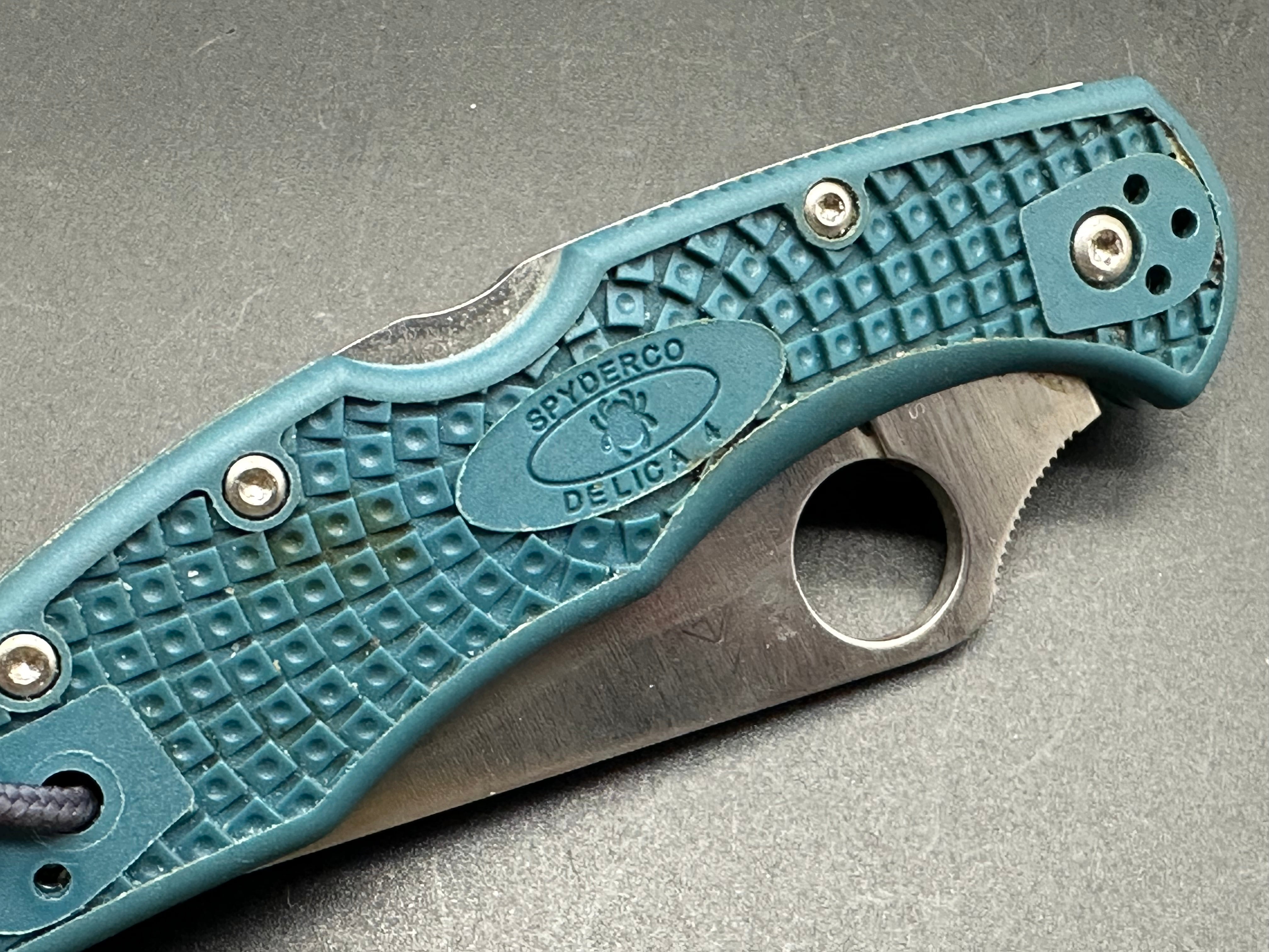 Spyderco Delica 4 Folding Knife - K390 Steel Blade, Blue FRN Handle - EDC Pocket Knife for Outdoor, Camping & Everyday Carry