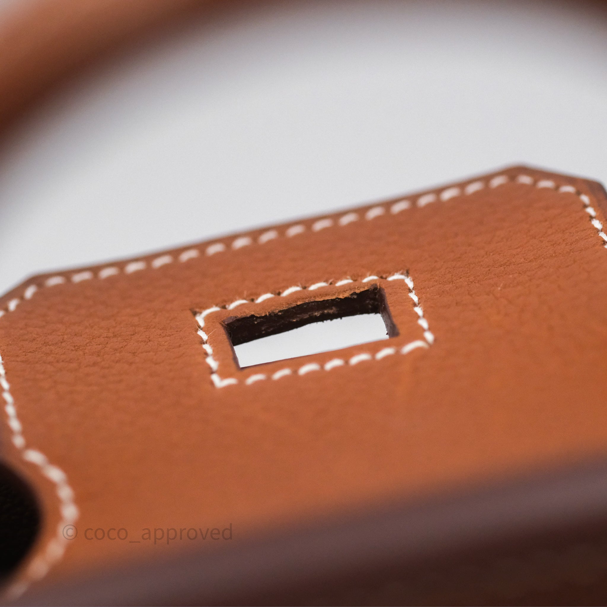 Authentic Hermès Birkin 25 Retourne Bag in Fauve Barenia Leather with Gold Hardware - Luxury Handbag for Women, Perfect for Office, Parties & Special Occasions