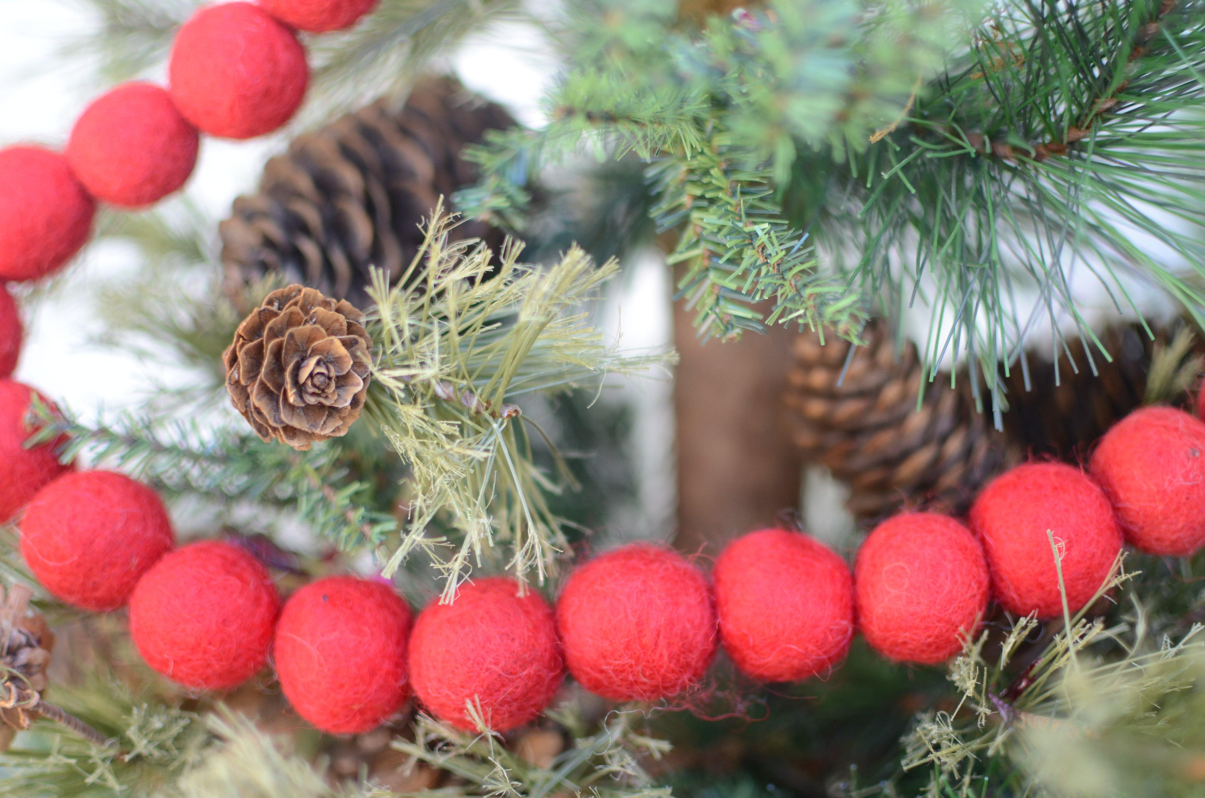 Premium Solid Red Garland - Elegant Christmas & Holiday Decor for Home, Party, and Wedding Decorations - Perfect for Indoor & Outdoor Festive Celebrations
